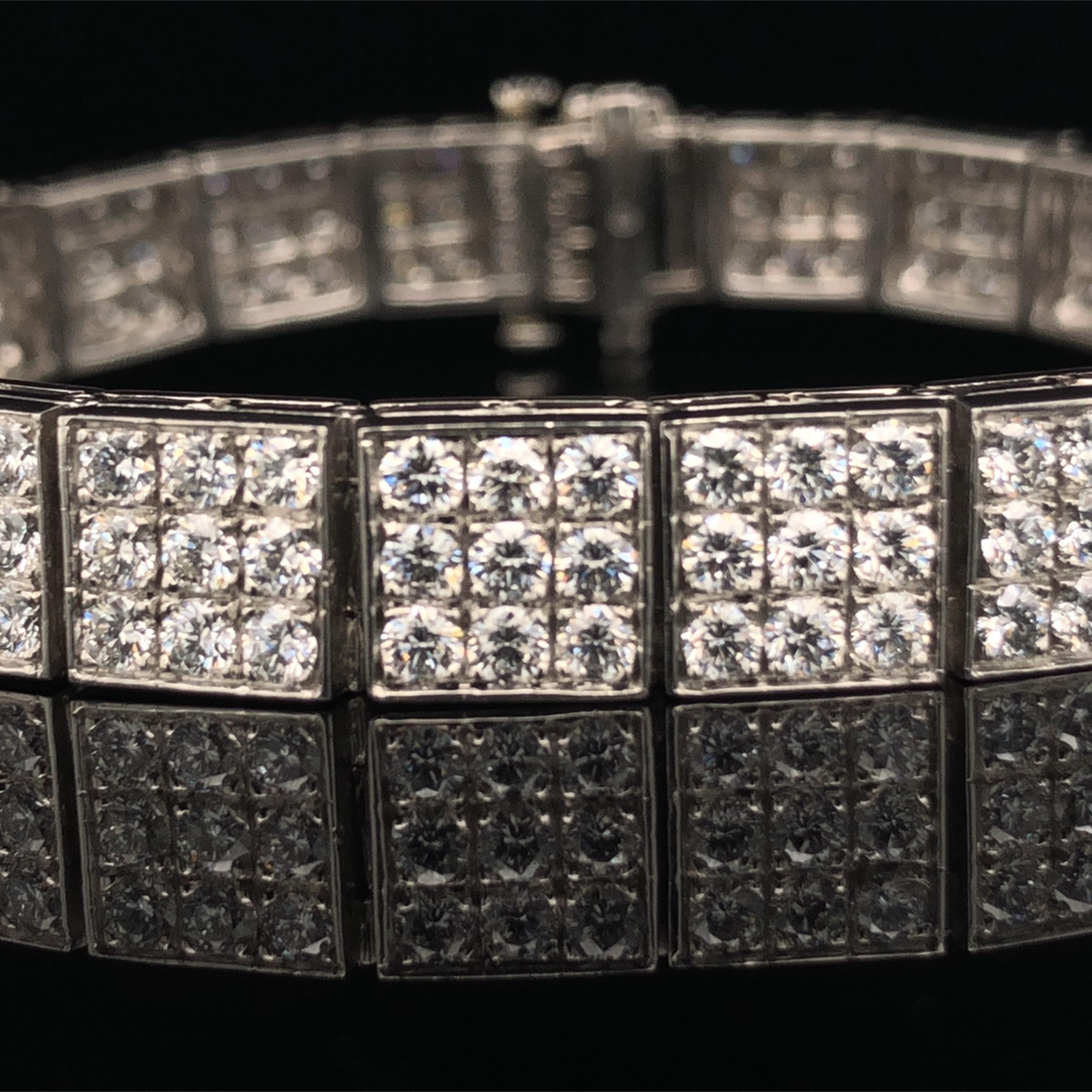 Taille ronde Oscar Heyman, bracelet en platine avec diamants ronds de 8,32 carats en vente