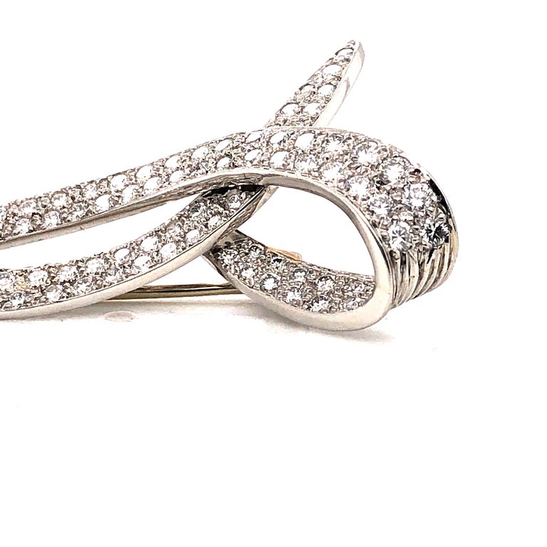 Contemporary Oscar Heyman Platinum Diamond Bow Brooch For Sale