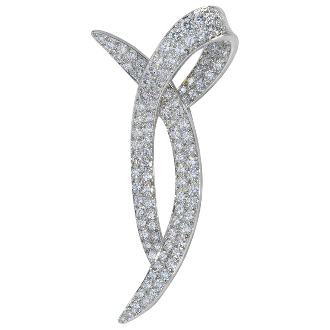 Oscar Heyman Broche avec nœud papillon en platine et diamants en vente