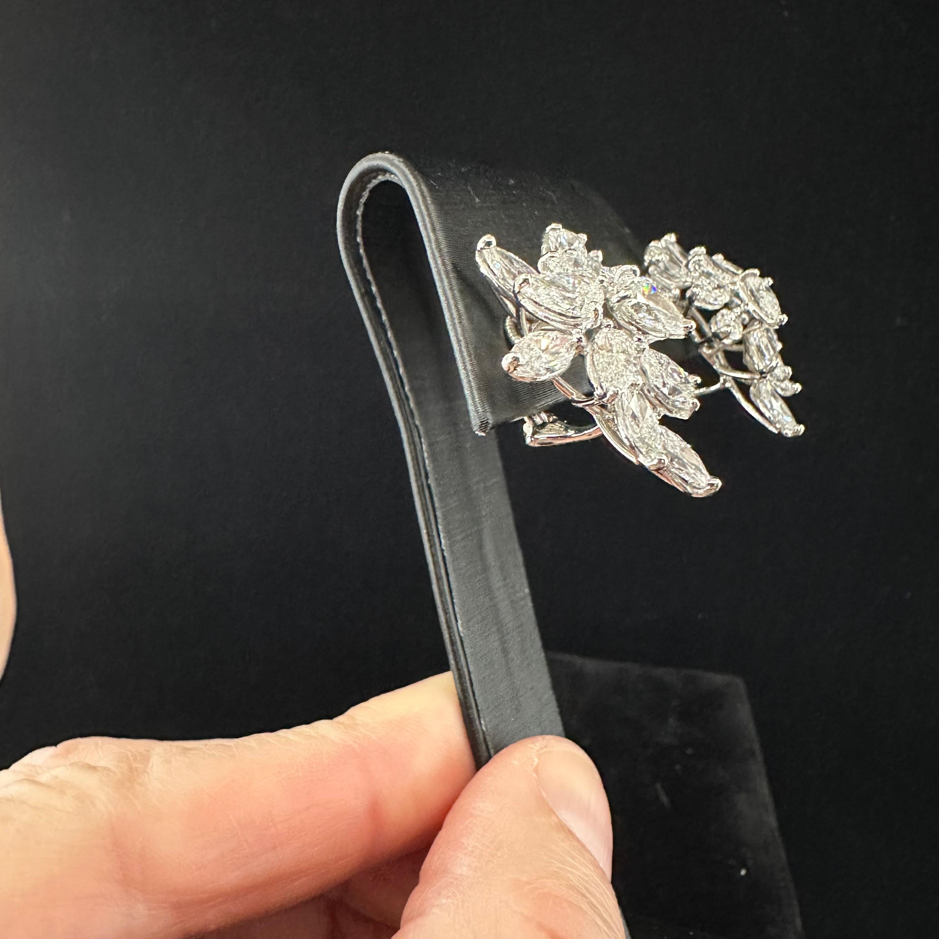 Oscar Heyman Platinum Diamond Earrings  In Excellent Condition For Sale In Beverly Hills, CA
