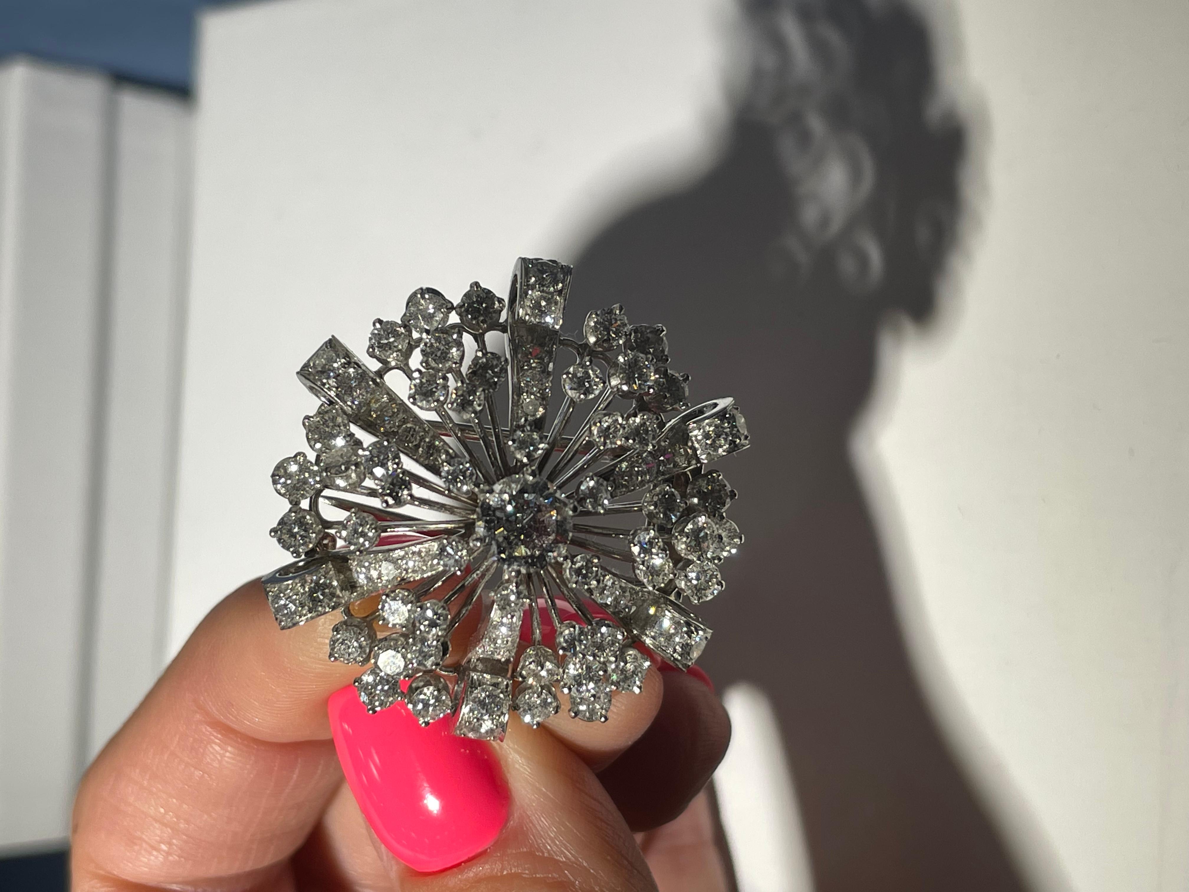 Oscar Heyman Platinum Diamond Flower Snowflake Brooch In Excellent Condition In New York, NY