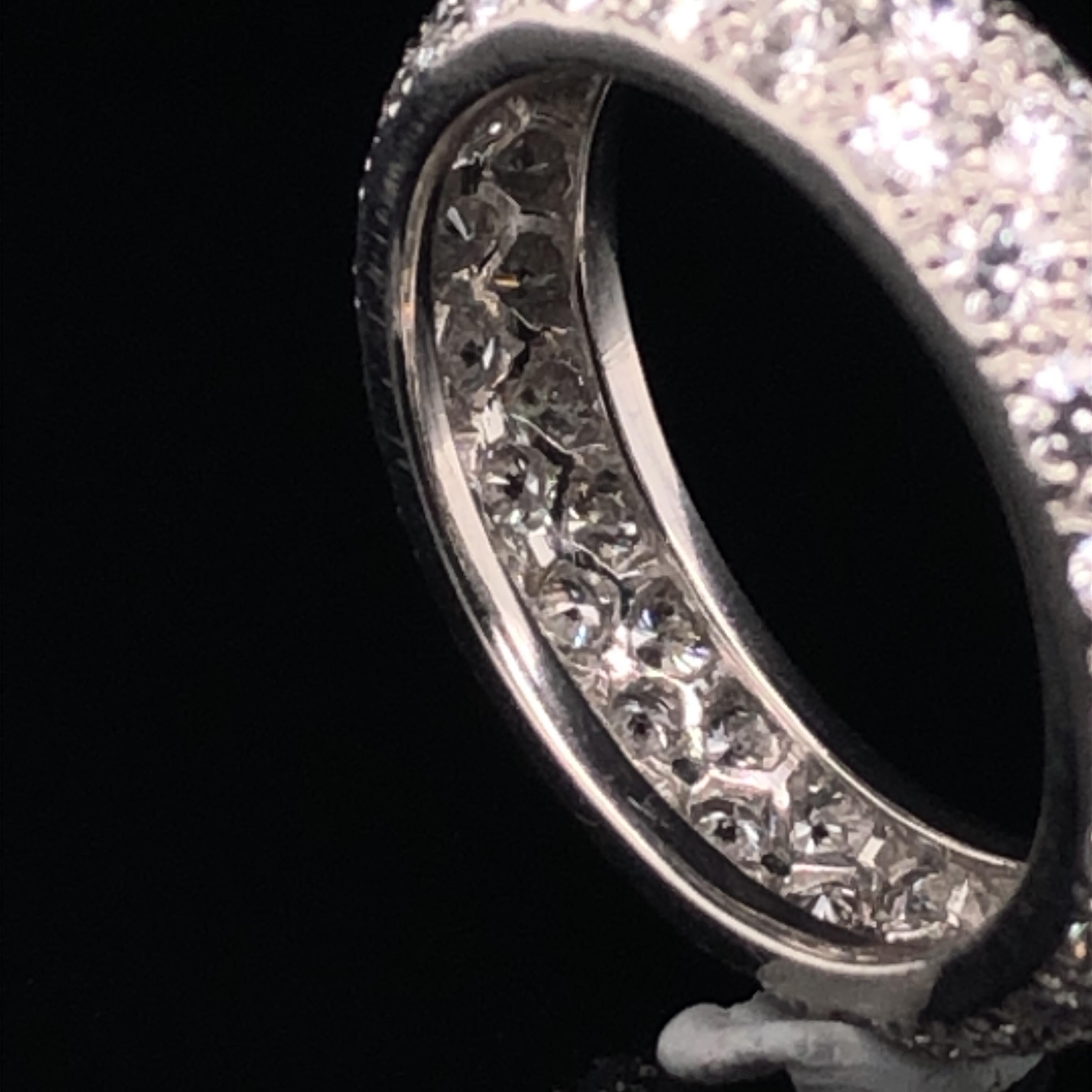 Round Cut Oscar Heyman Platinum Rounded 2.41tcw Diamond Band Ring  For Sale