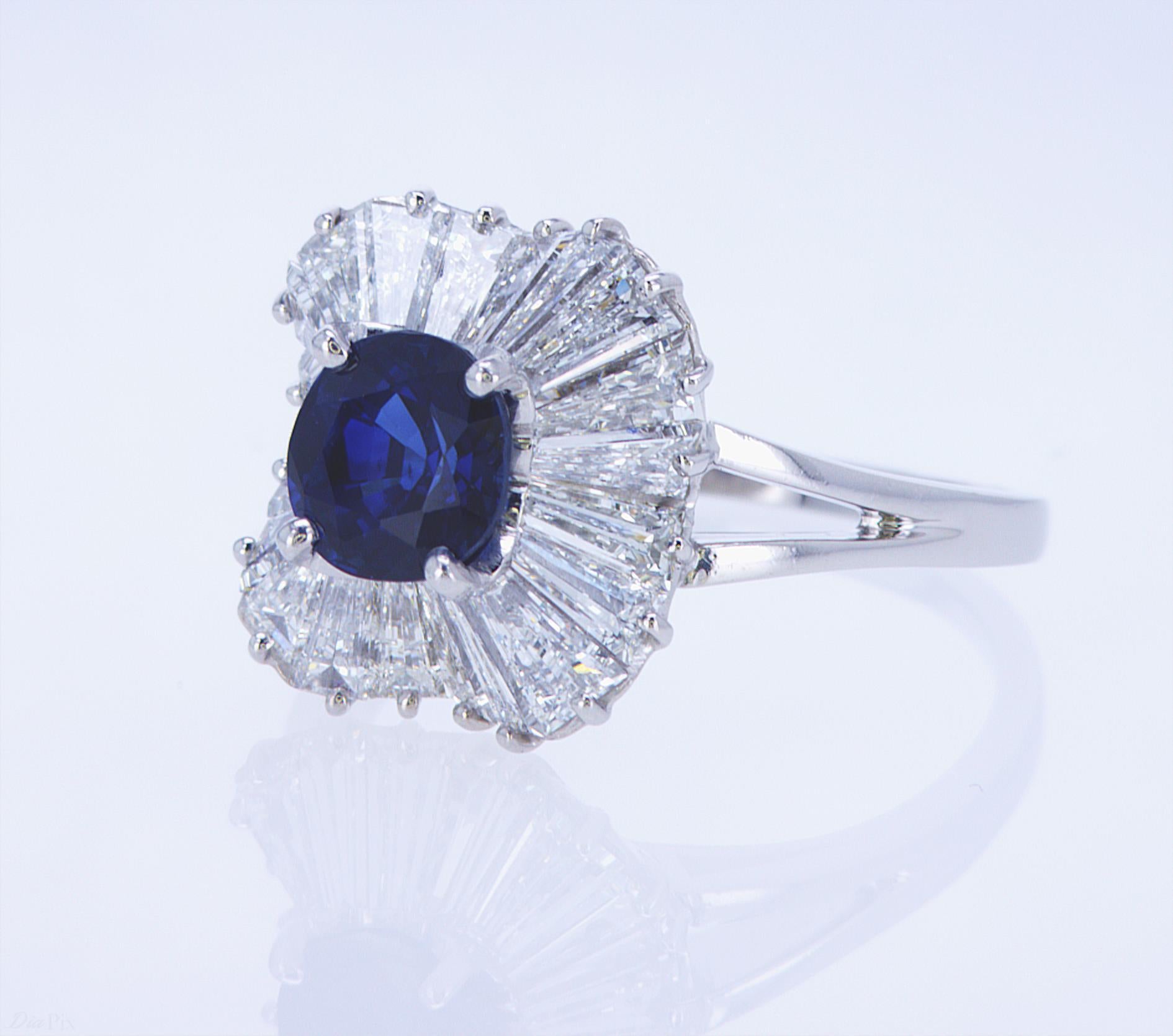 Women's Oscar Heyman Sapphire and Diamond Ring