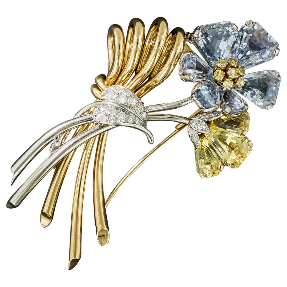 Oscar Heyman Sapphire Diamond Flower Brooch, circa 1940s For Sale