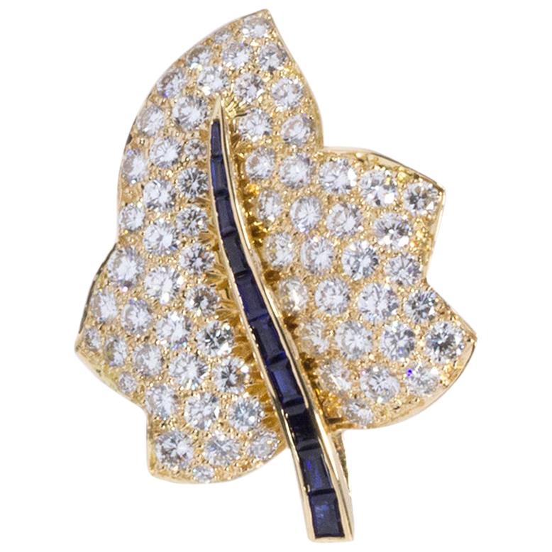 Oscar Heyman Small Gold Pave Diamond Maple Leaf Brooch For Sale