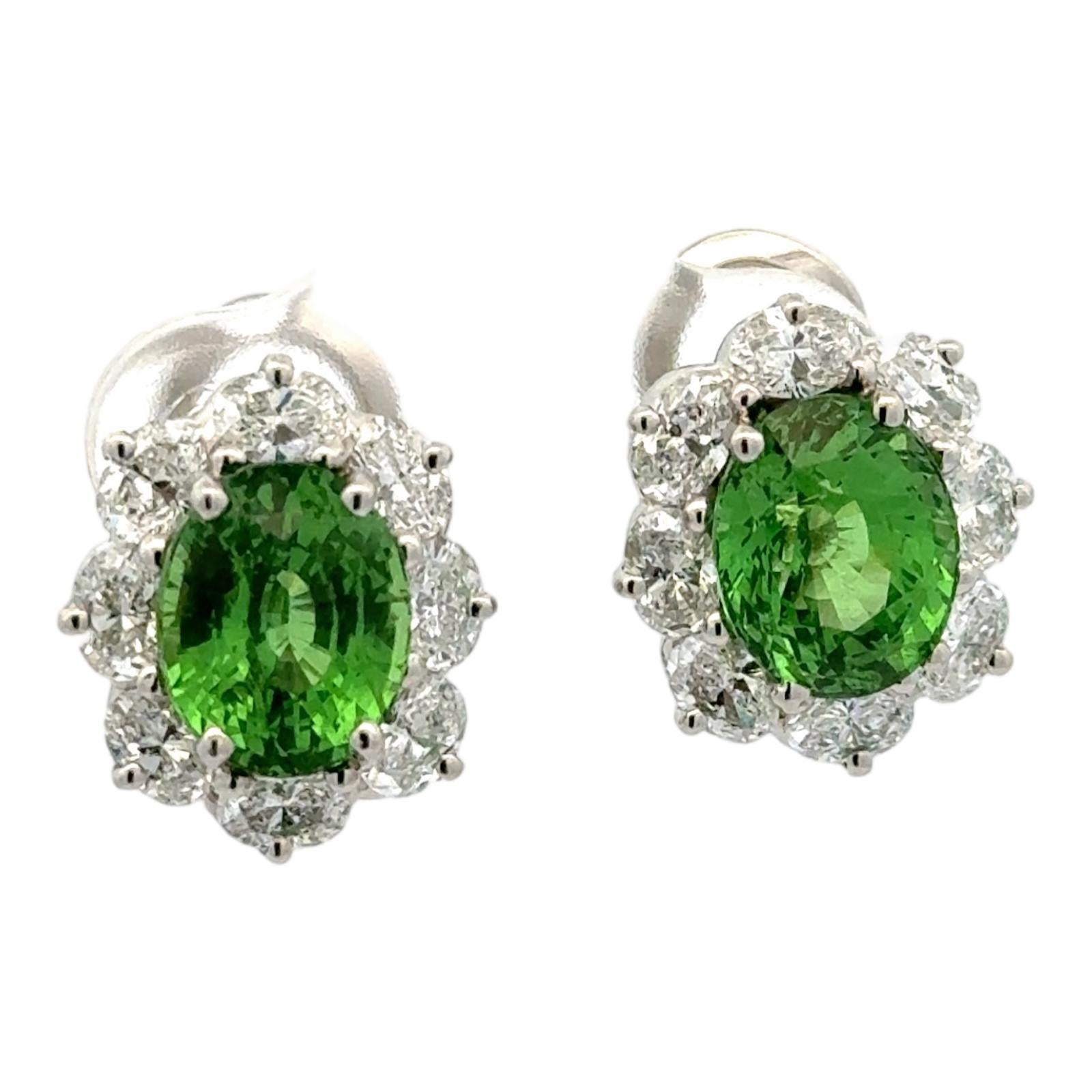 Women's Oscar Heyman Tsavorite Diamond Estate Lever-Back Earrings Certified