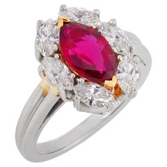 Anillo vintage de Oscar Heyman con rubí certificado por el GIA, diamantes y platino