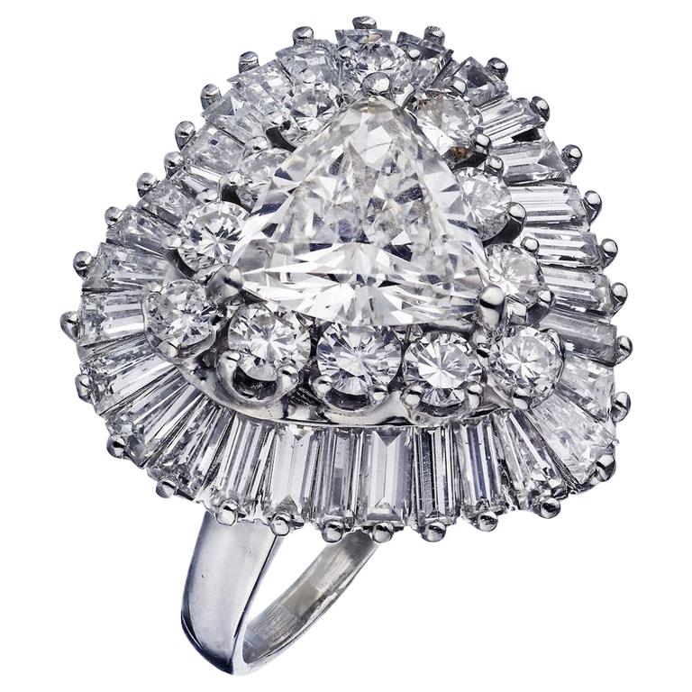 Oscar Heyman White Diamond Ballerina 1.82 Carat Trilliant Cut Engagement Ring