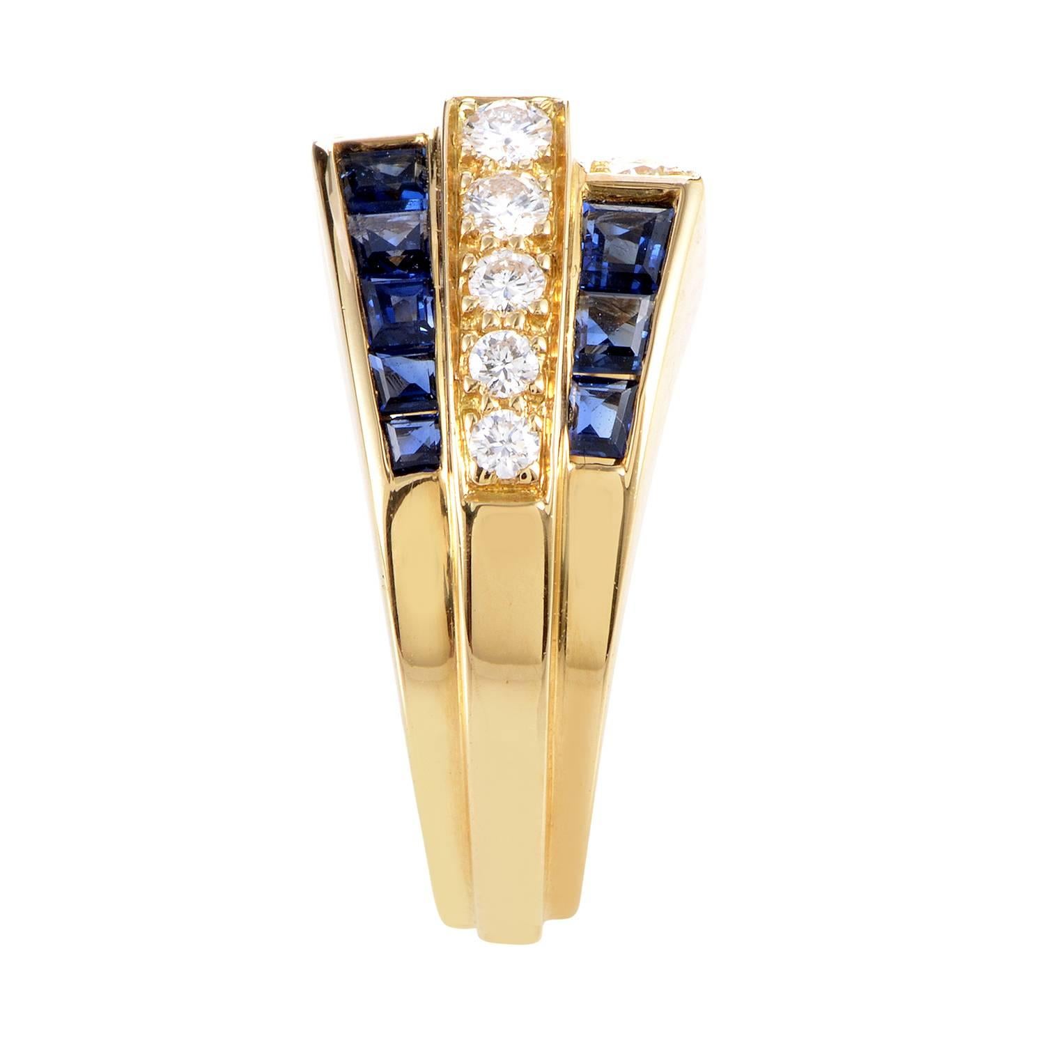 Oscar Heyman Women's 18 Karat Yellow Gold Diamond and Sapphire Ring AK1B4235 In Excellent Condition In Southampton, PA