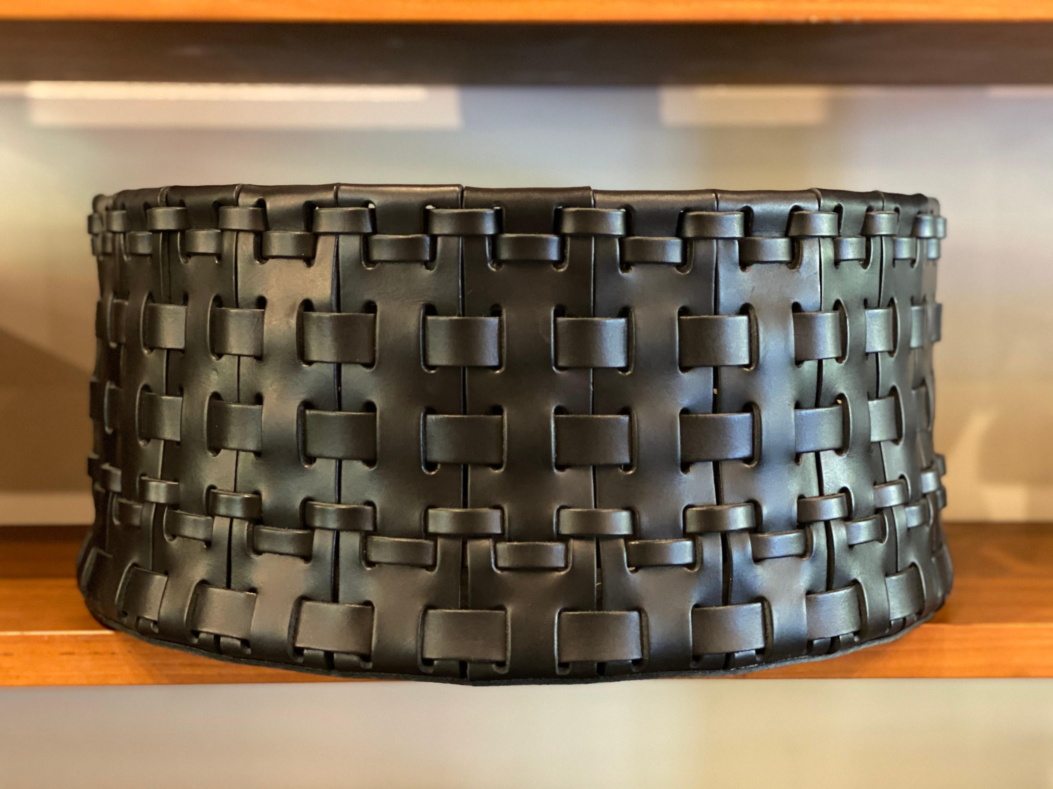 Oscar Maschera Woven Leather Basket In New Condition In Austin, TX