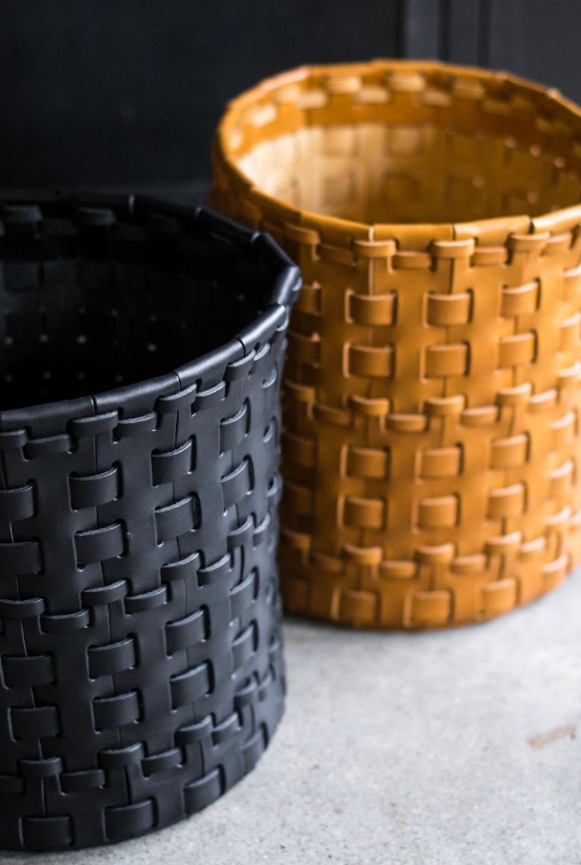 Italian Oscar Maschera Woven Leather Wastebasket