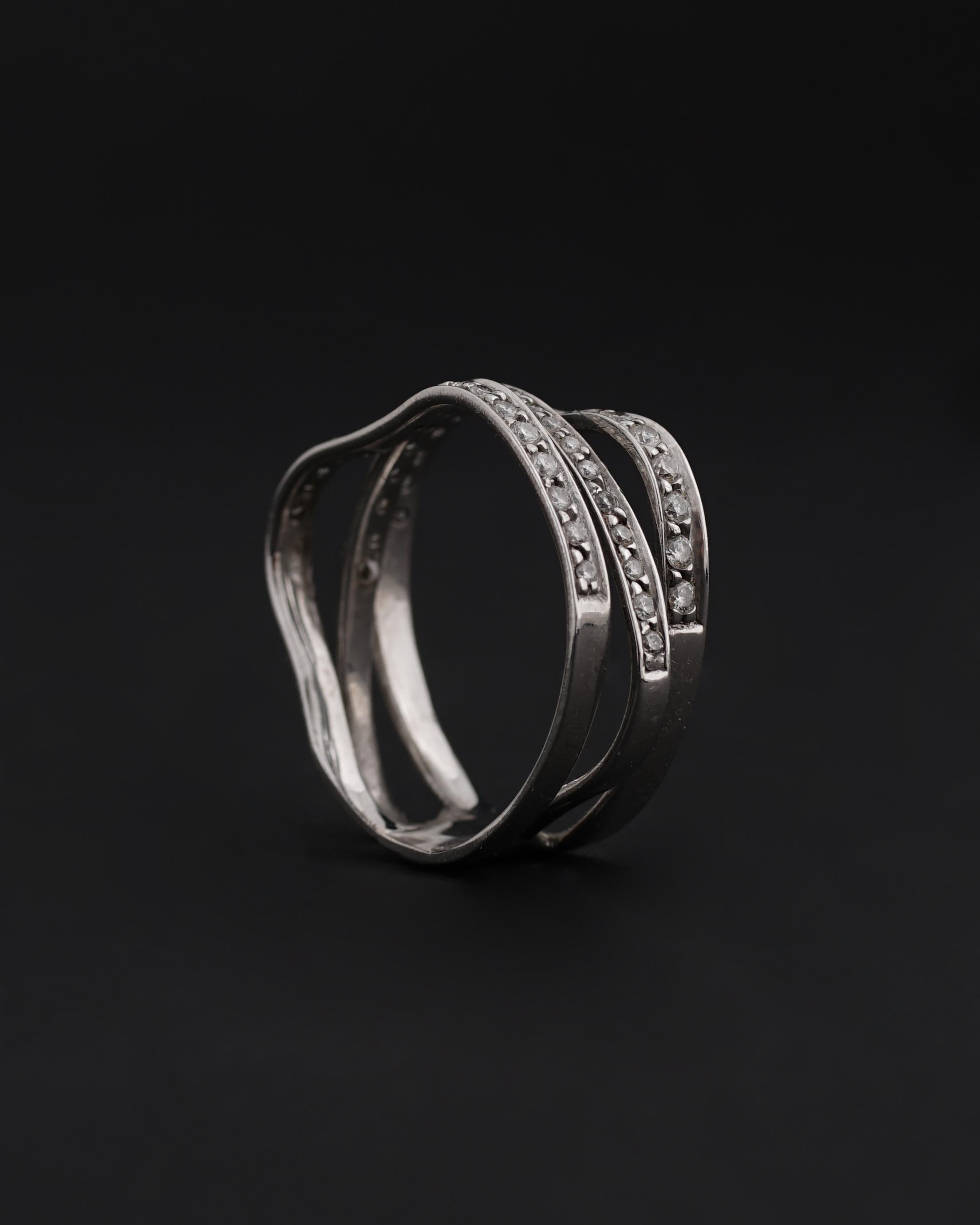 Women's or Men's Oscar Niemeyer, 18K Gold & Diamond 'Curves' Ring, 2008