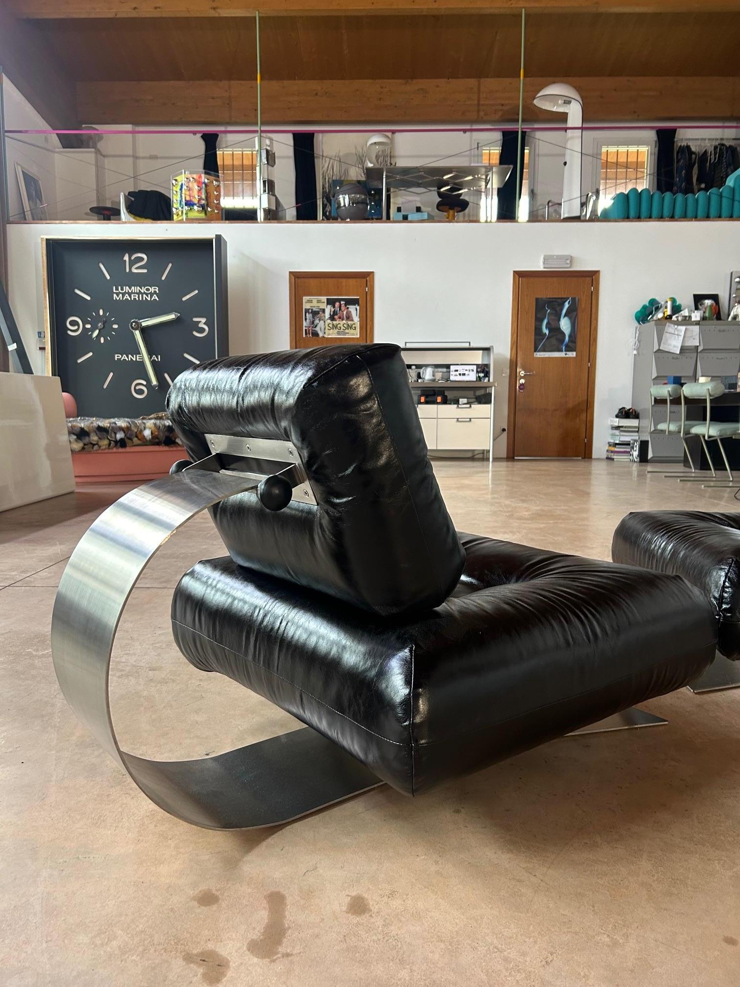 Français Chaise et pouf 
