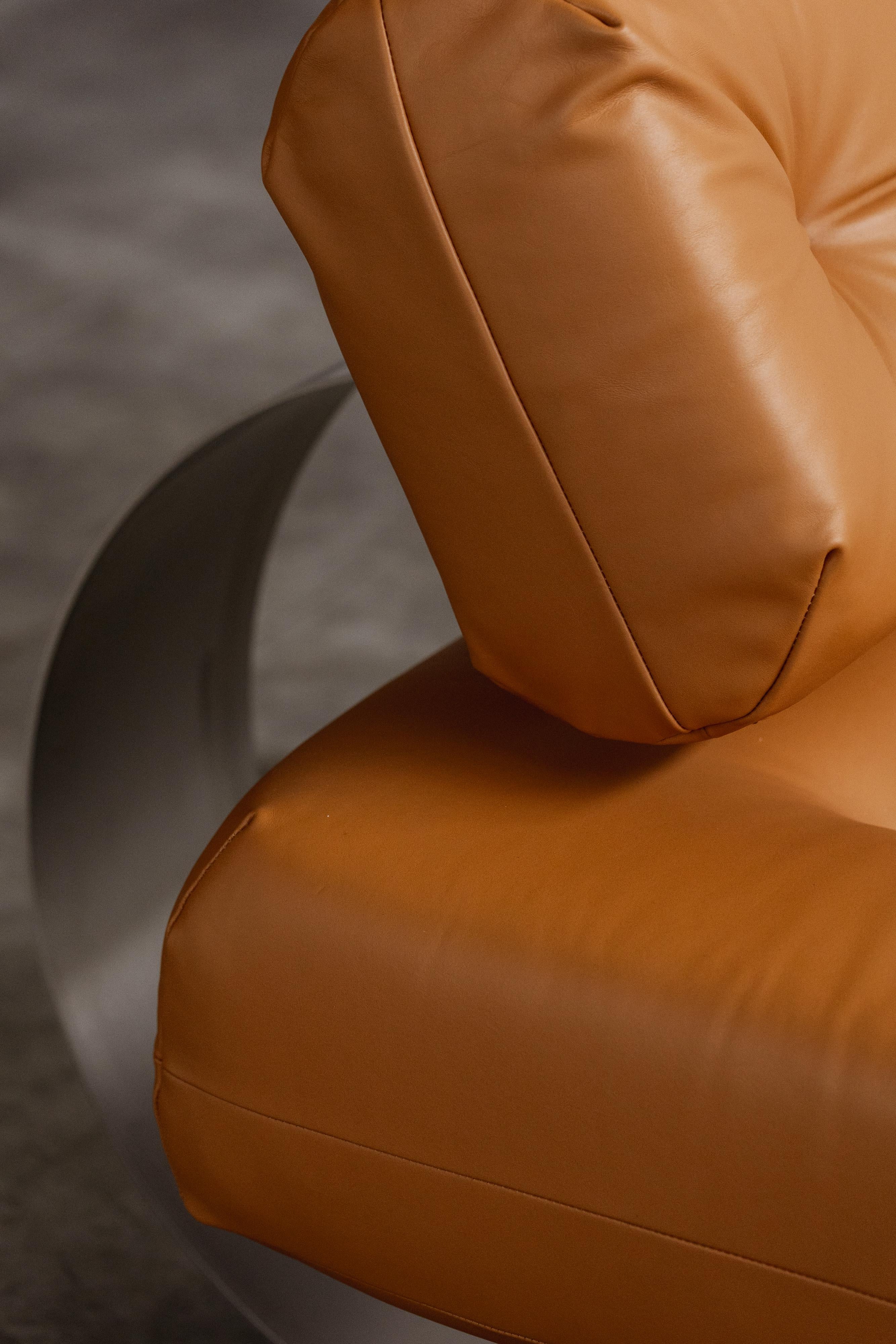 Oscar Niemeyer “Alta” Easy Chair for Mobilier International, 1971 im Angebot 4