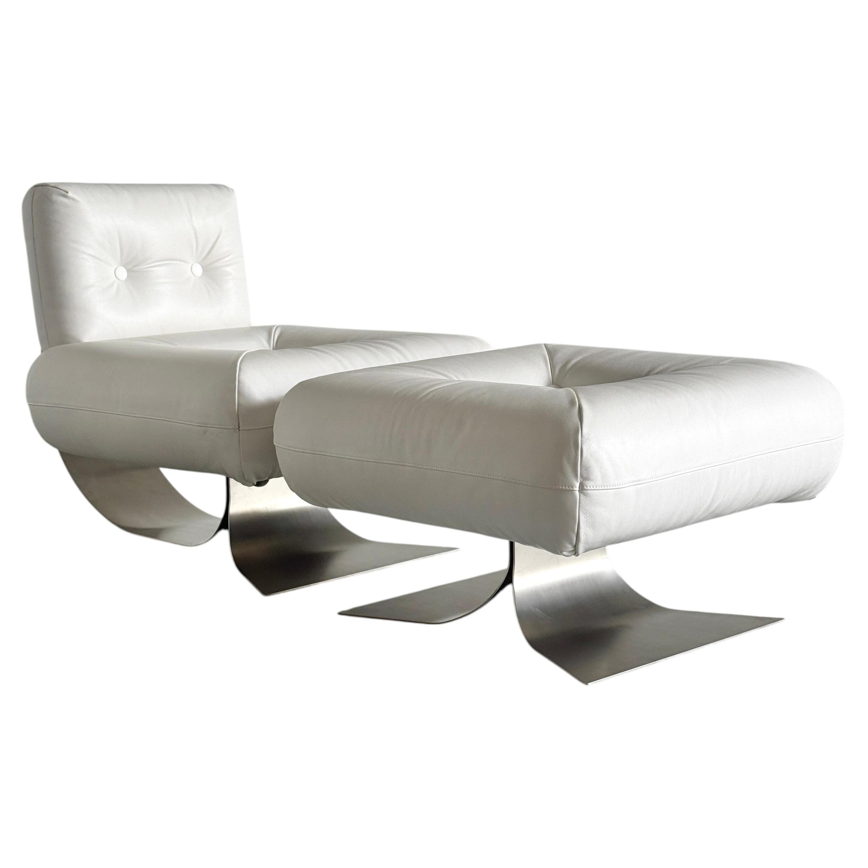 Oscar Niemeyer ‘Alta’ Lounge Chair & Ottoman For Sale