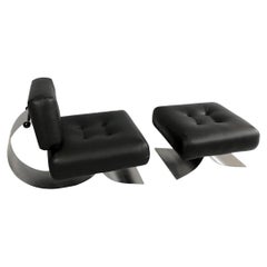 Oscar Niemeyer Sessel und Ottomane Modell „Alta“, um 1975