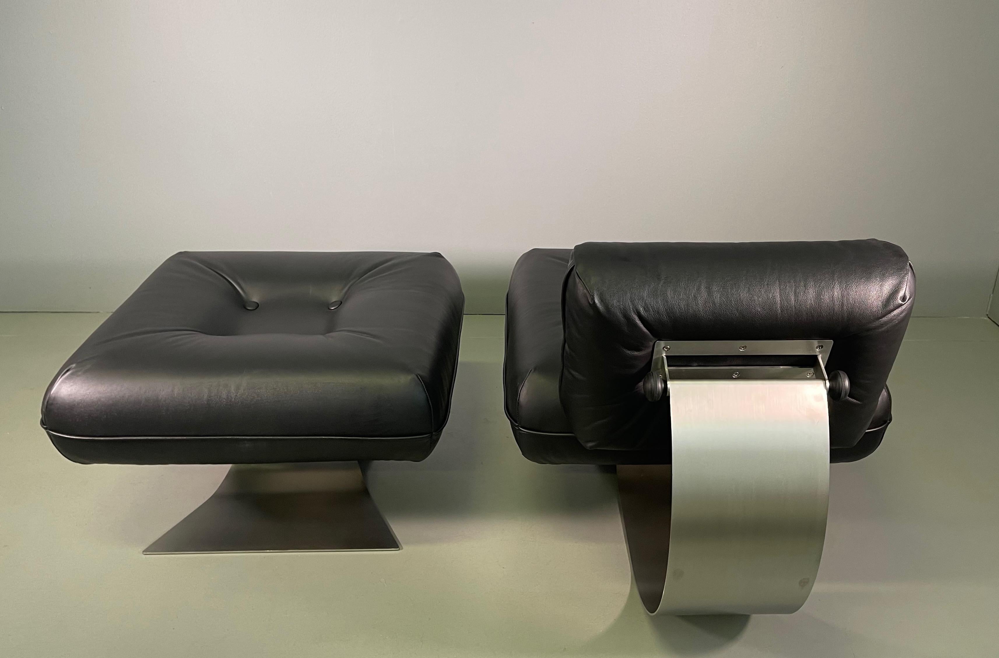 Oscar Niemeyer Armchair and Ottoman Model 