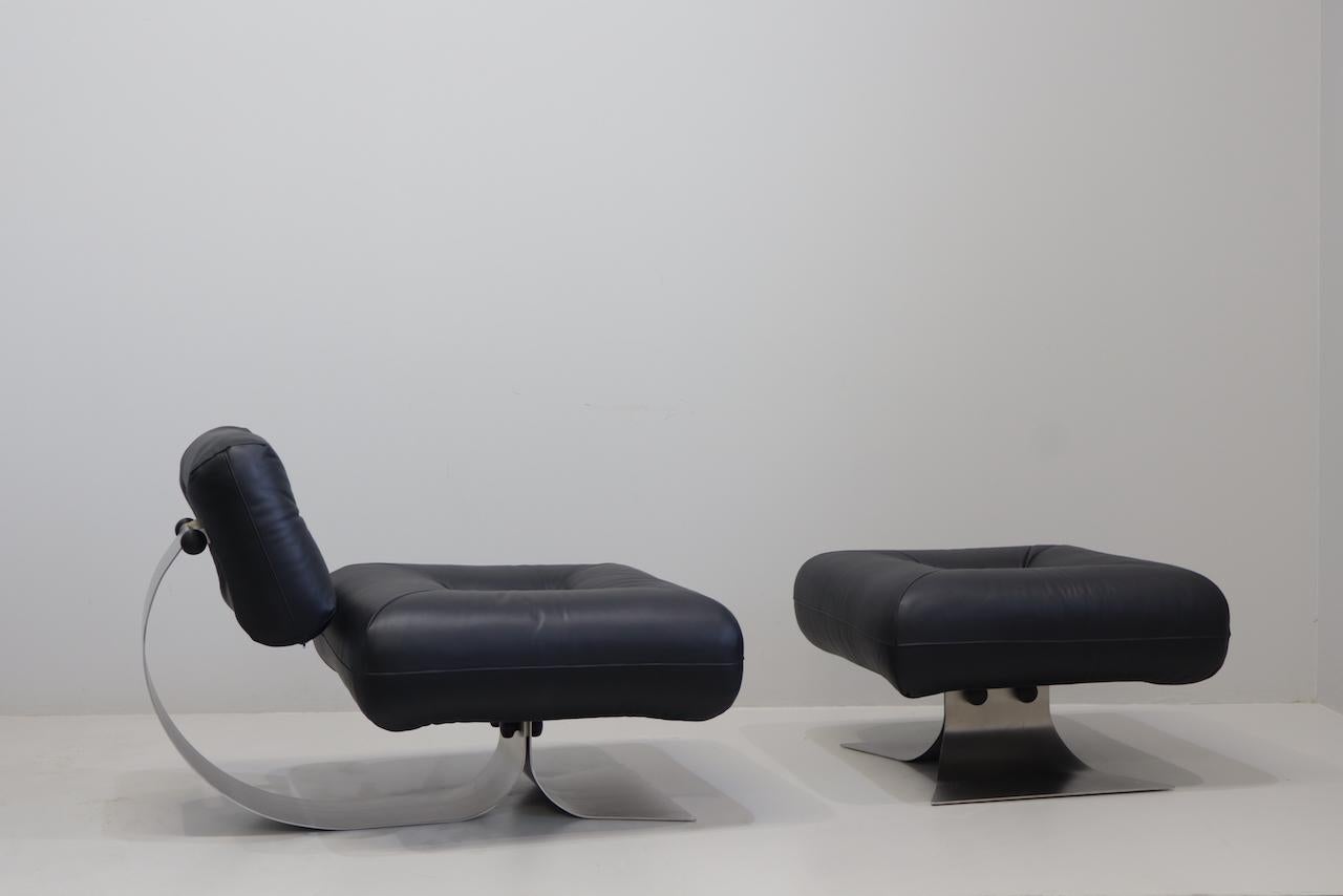 Oscar Niemeyer Armchair and Ottoman Model 