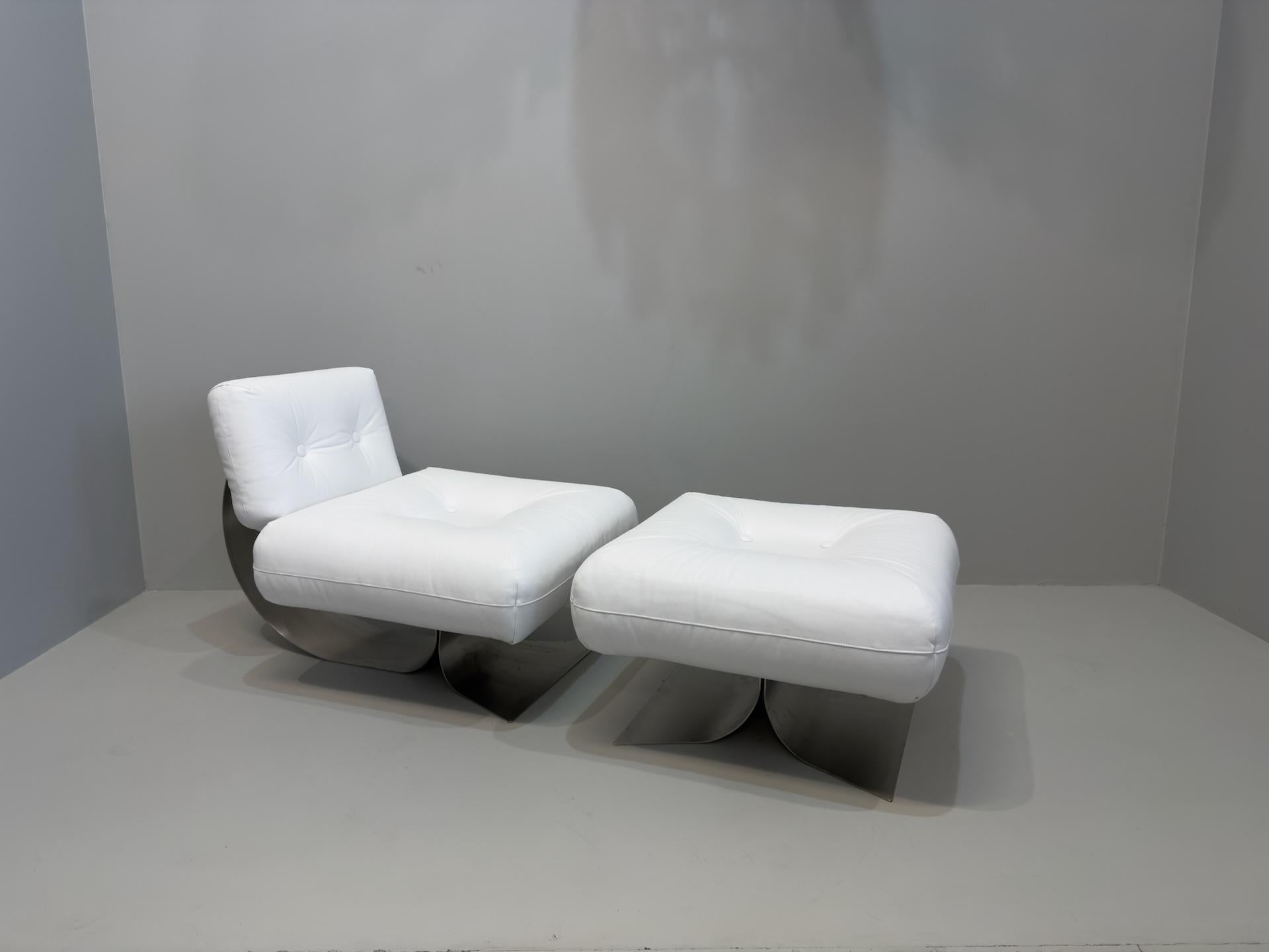 Oscar Niemeyer armchair and ottoman model 