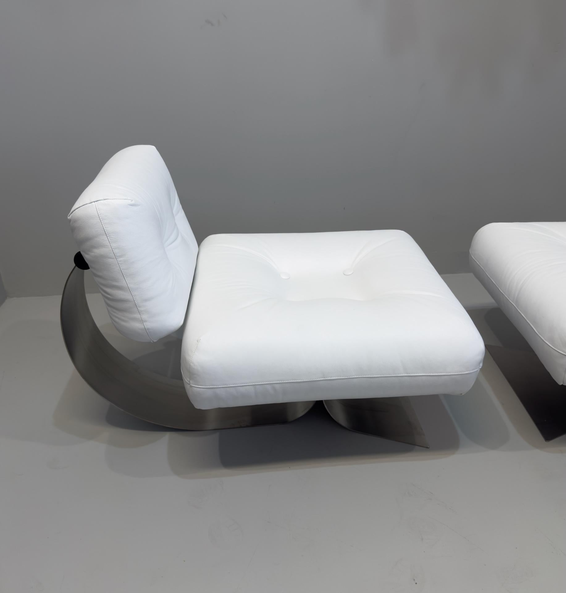 Oscar Niemeyer Armchair and Ottoman Model 