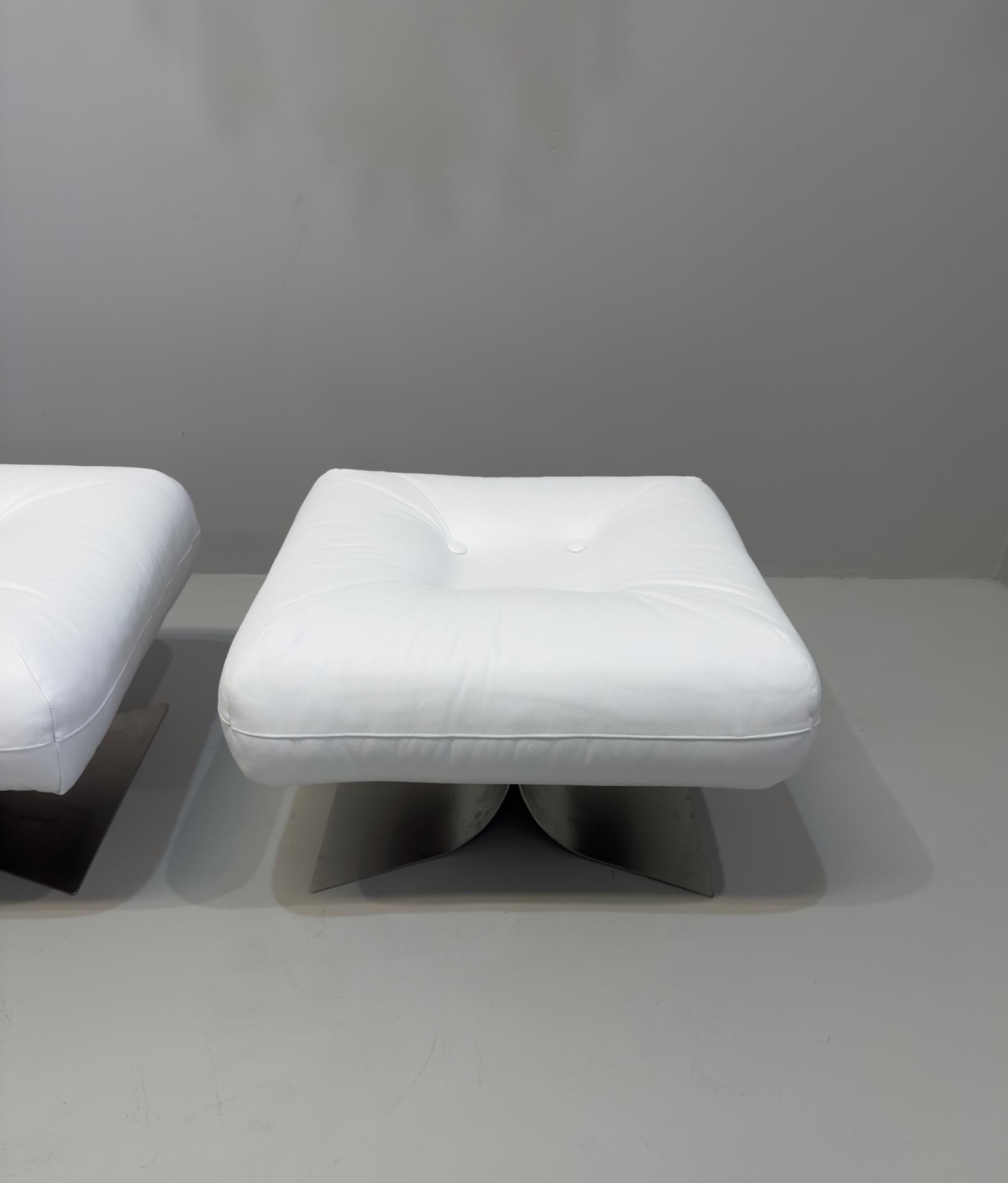 20th Century Oscar Niemeyer Armchair and Ottoman Model 