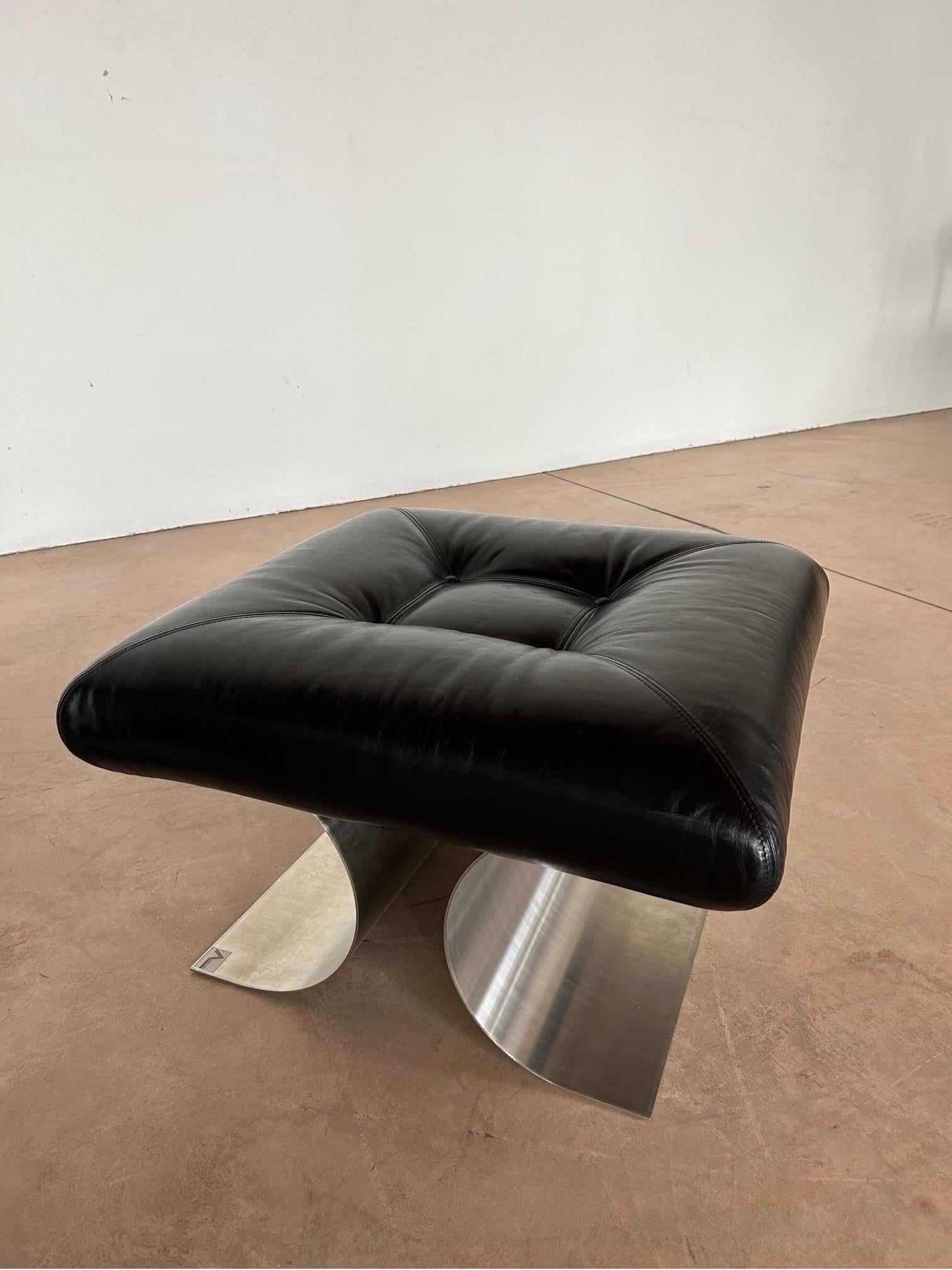 Stainless Steel Oscar Niemeyer Attributed. Armachair & Ottoman for Aran Line For Sale