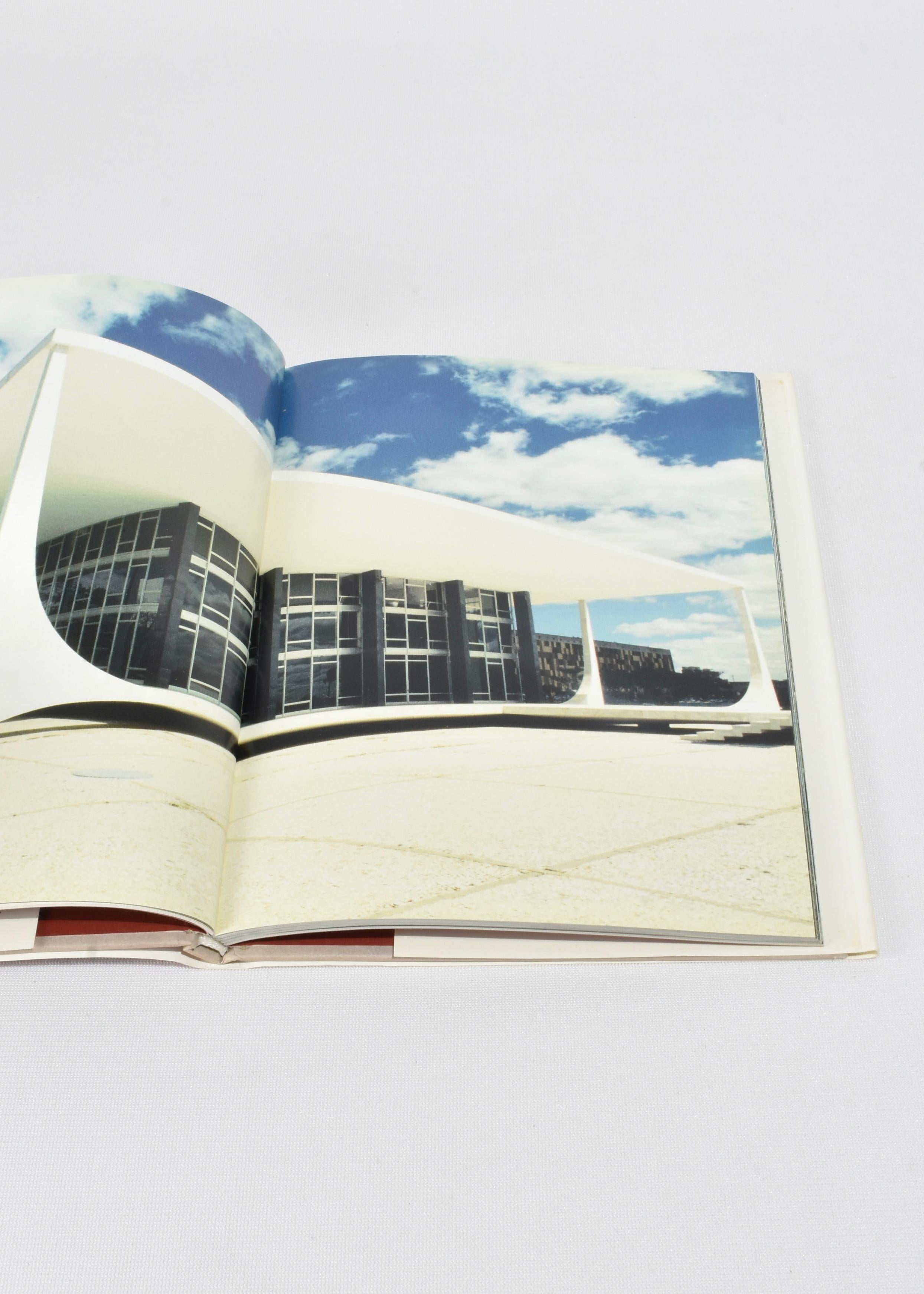 Contemporary Oscar Niemeyer Book 2002