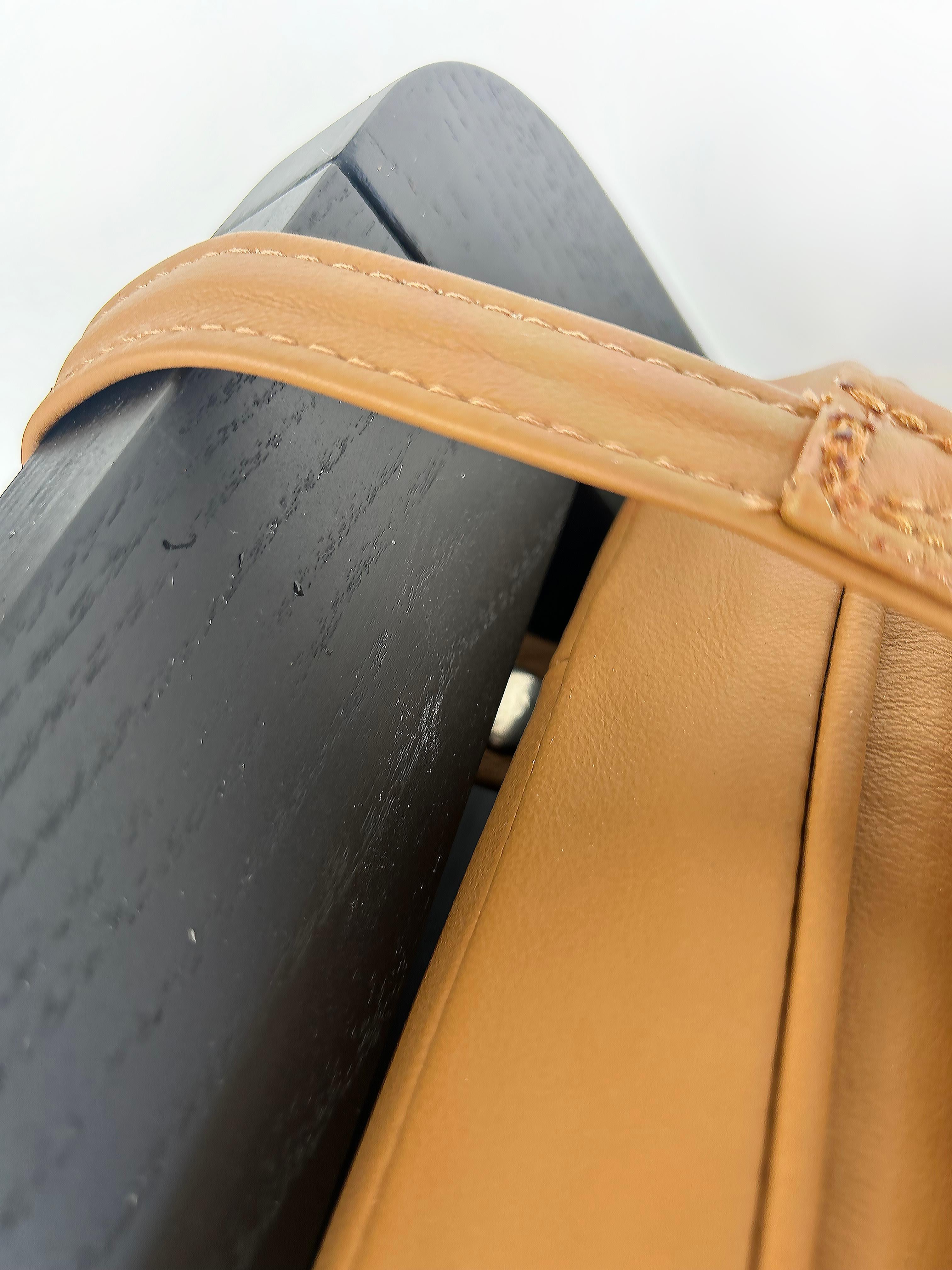 Oscar Niemeyer Ebonized Ash, Leather 
