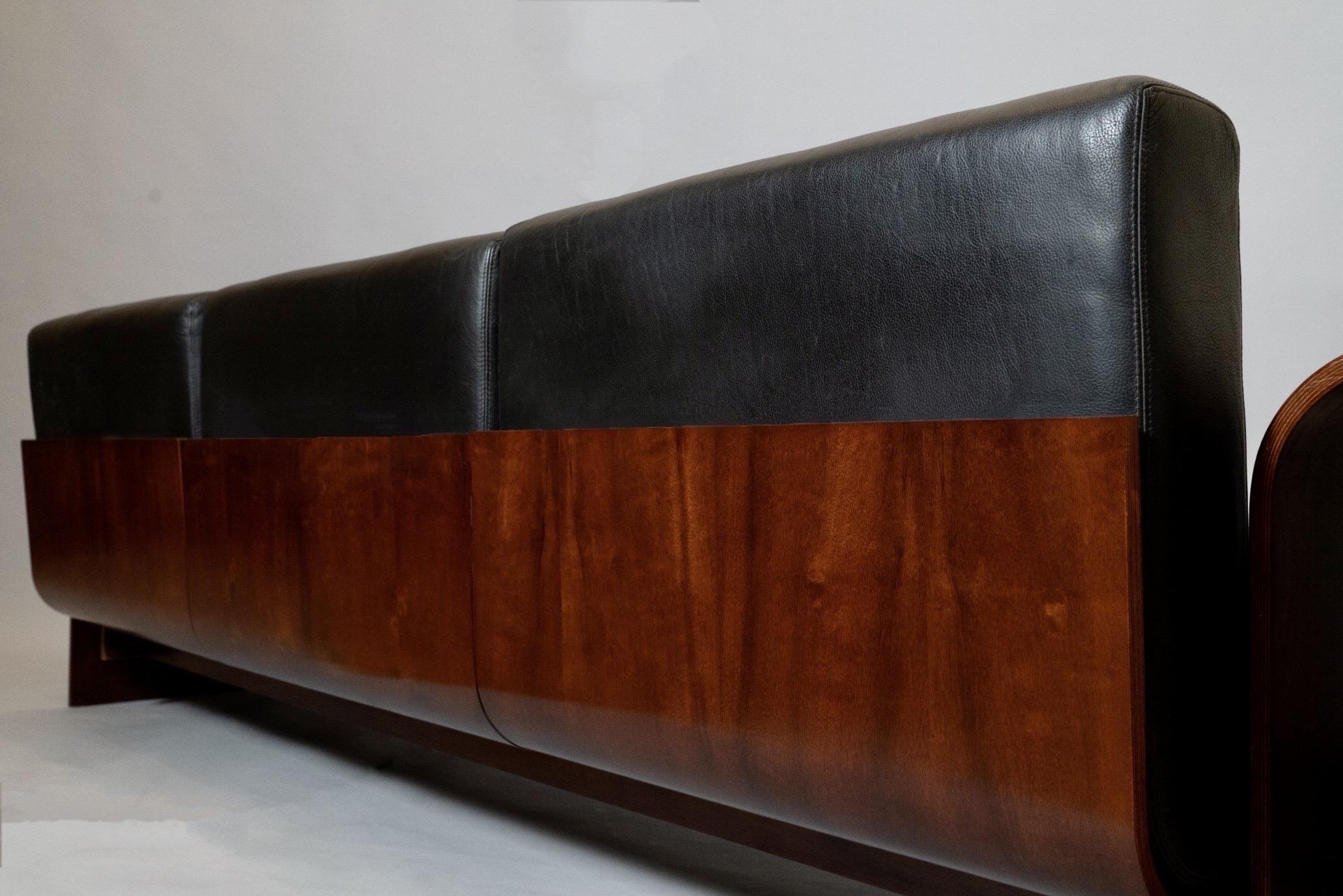 Oscar Niemeyer Exceptional Sofa in Rosewood and Leather, Hotel SESC, Brazil 1990 For Sale 4