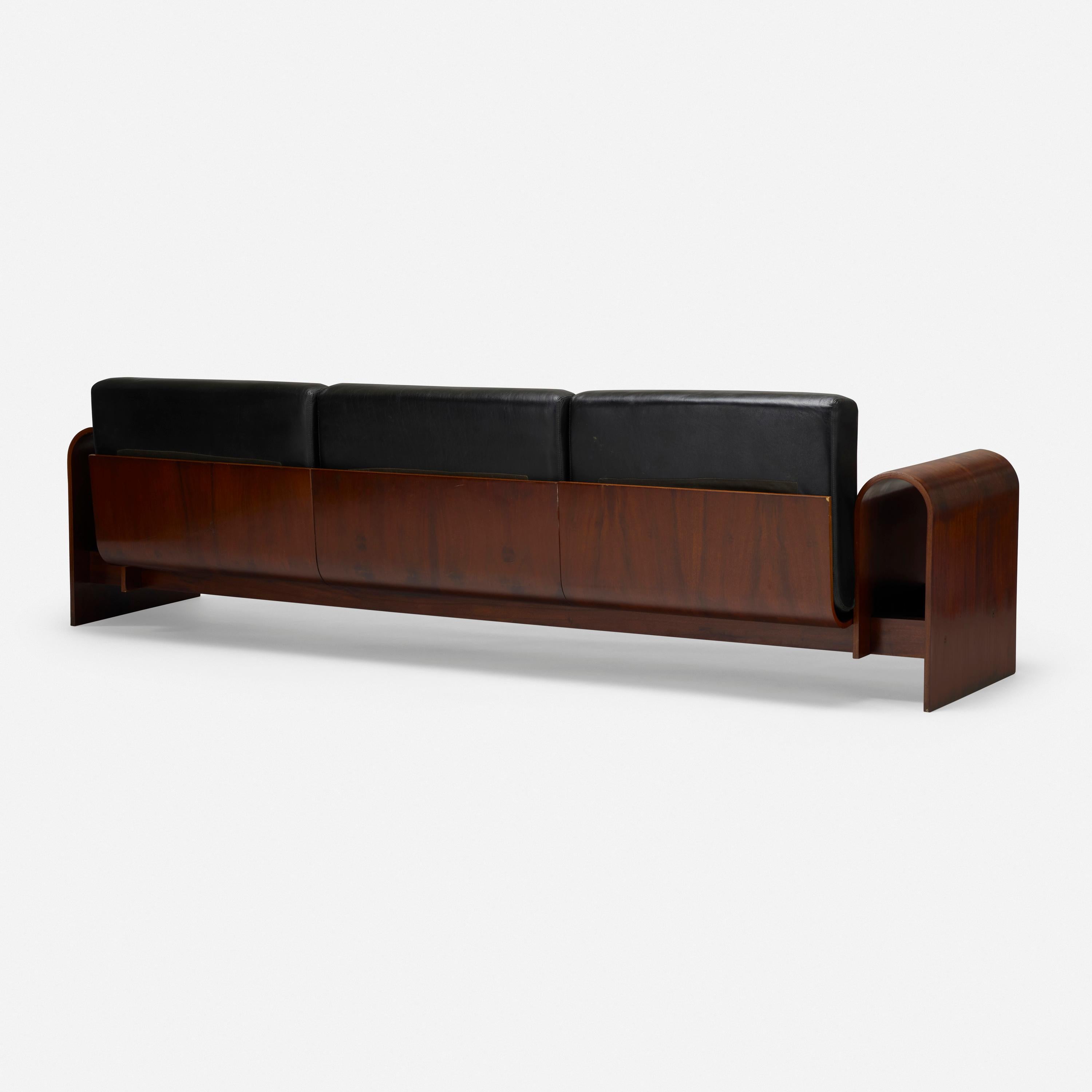 Brazilian Oscar Niemeyer Exceptional Sofa in Rosewood and Leather, Hotel SESC, Brazil 1990