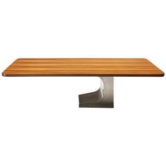Oscar Niemeyer Table in Walnut