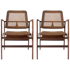 Oscar Niemeyer Pair of Light Chairs by Sergio Rodrigues