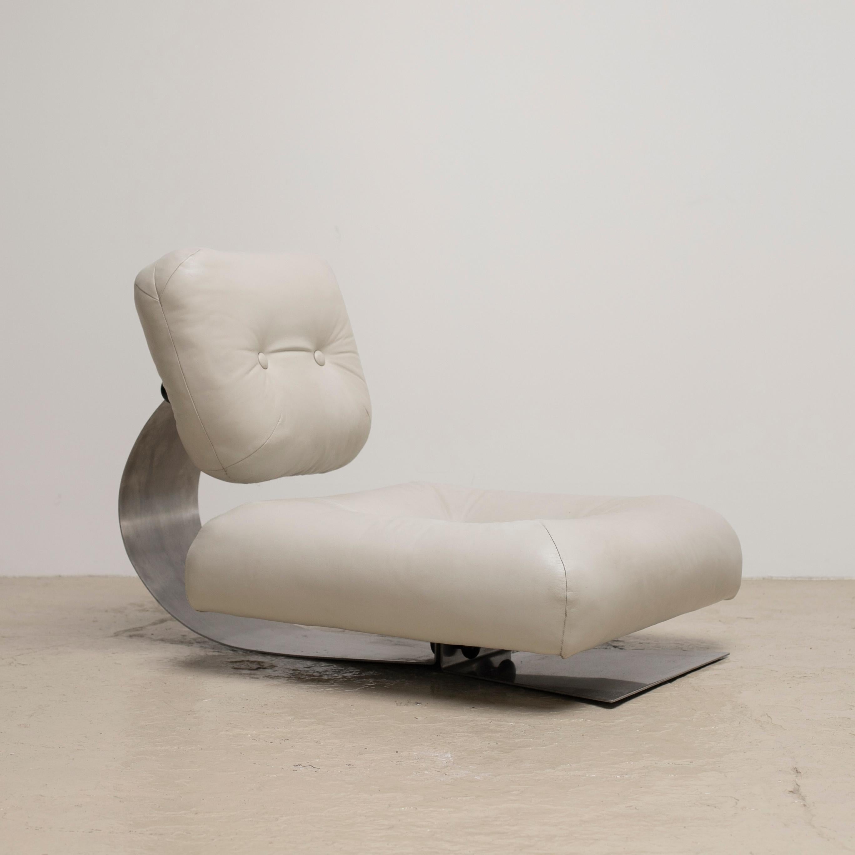 Chaise longue blanche 