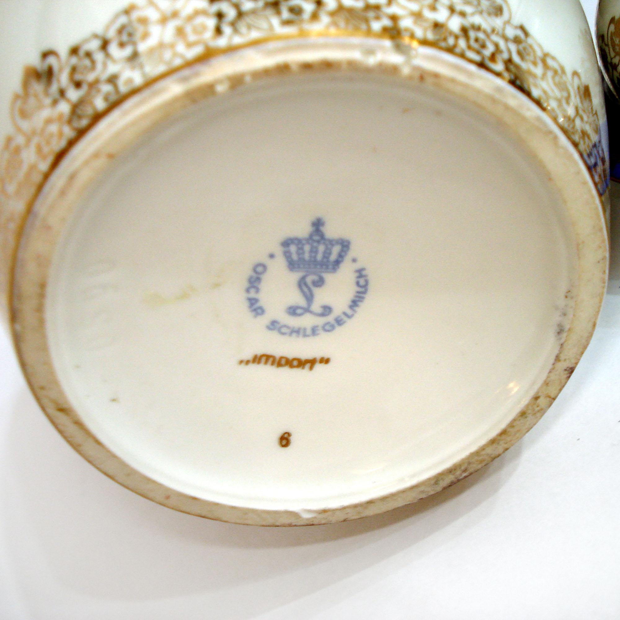 Vintage German Porcelain Lidded Urn by Oscar Schlegelmilch For Sale 7