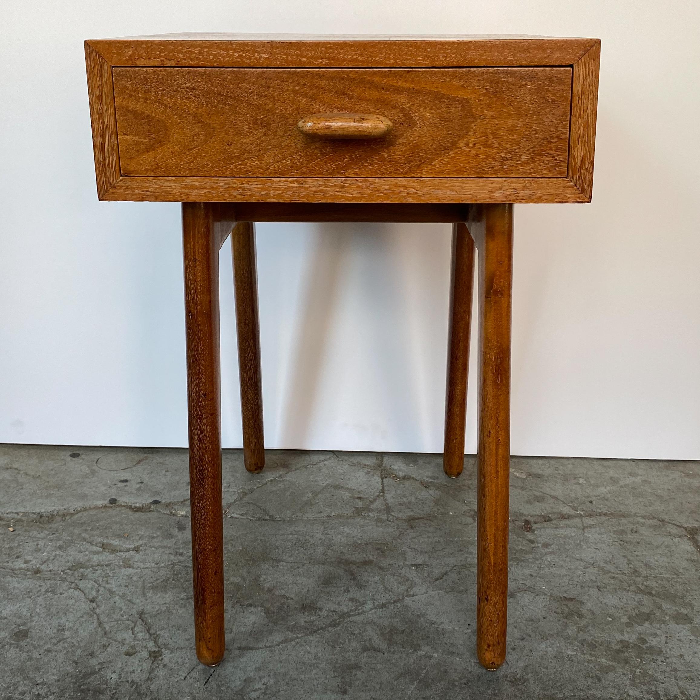 Oscar Stonorov and Willo von Moltke Organic Design Nightstand In Good Condition In New York, NY