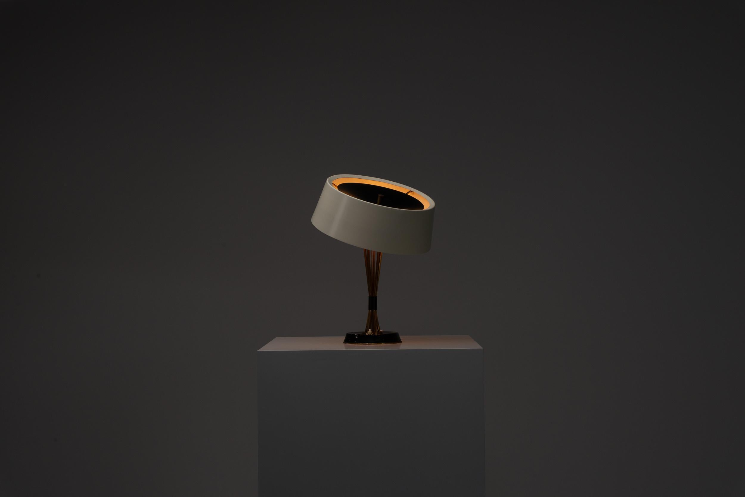 Mid-Century Modern Oscar Torlasco adjustable table lamp Lumi Italy 1950 For Sale