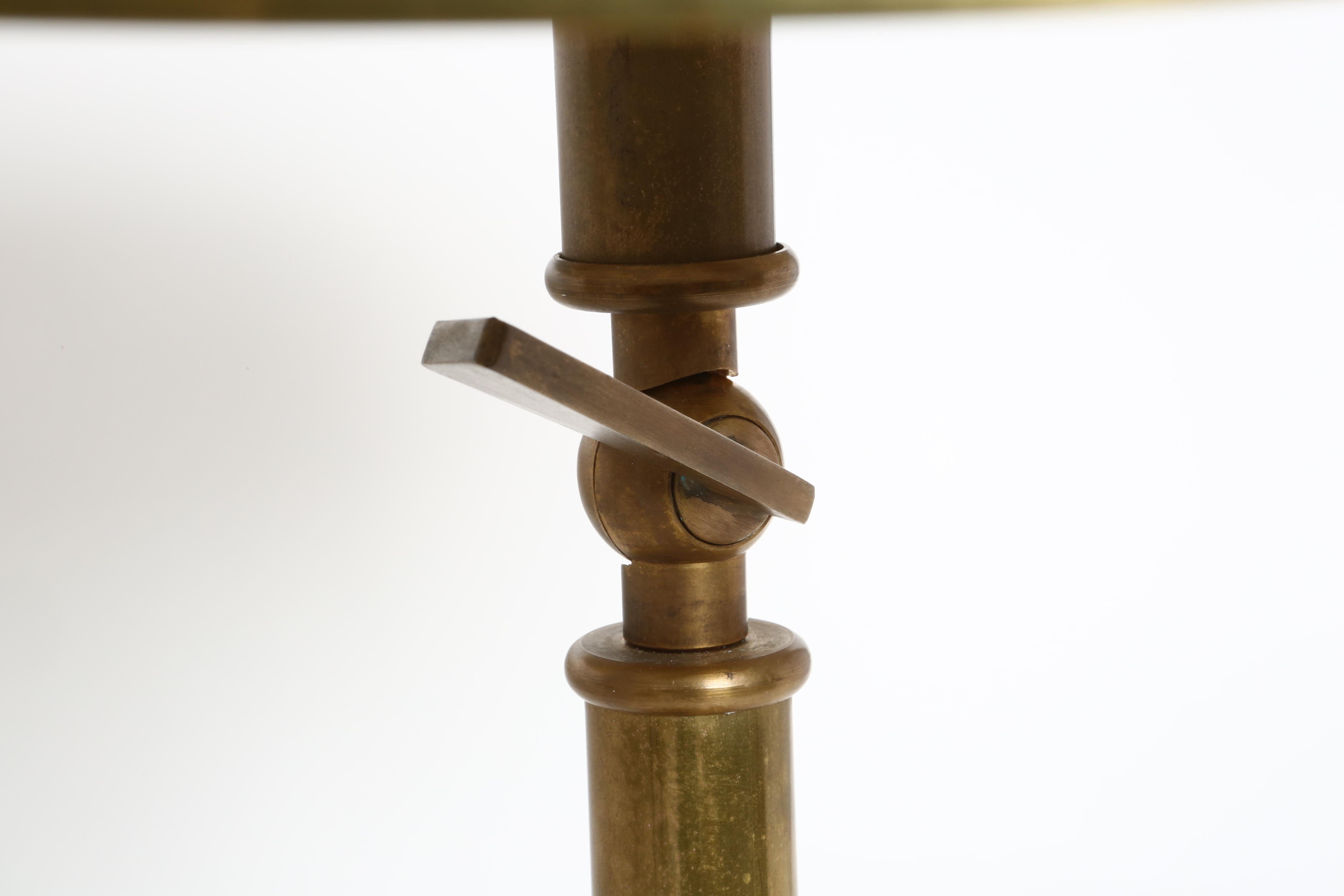 Oscar Torlasco Attributed Brass Table Lamp, Italy, 1960s For Sale 7