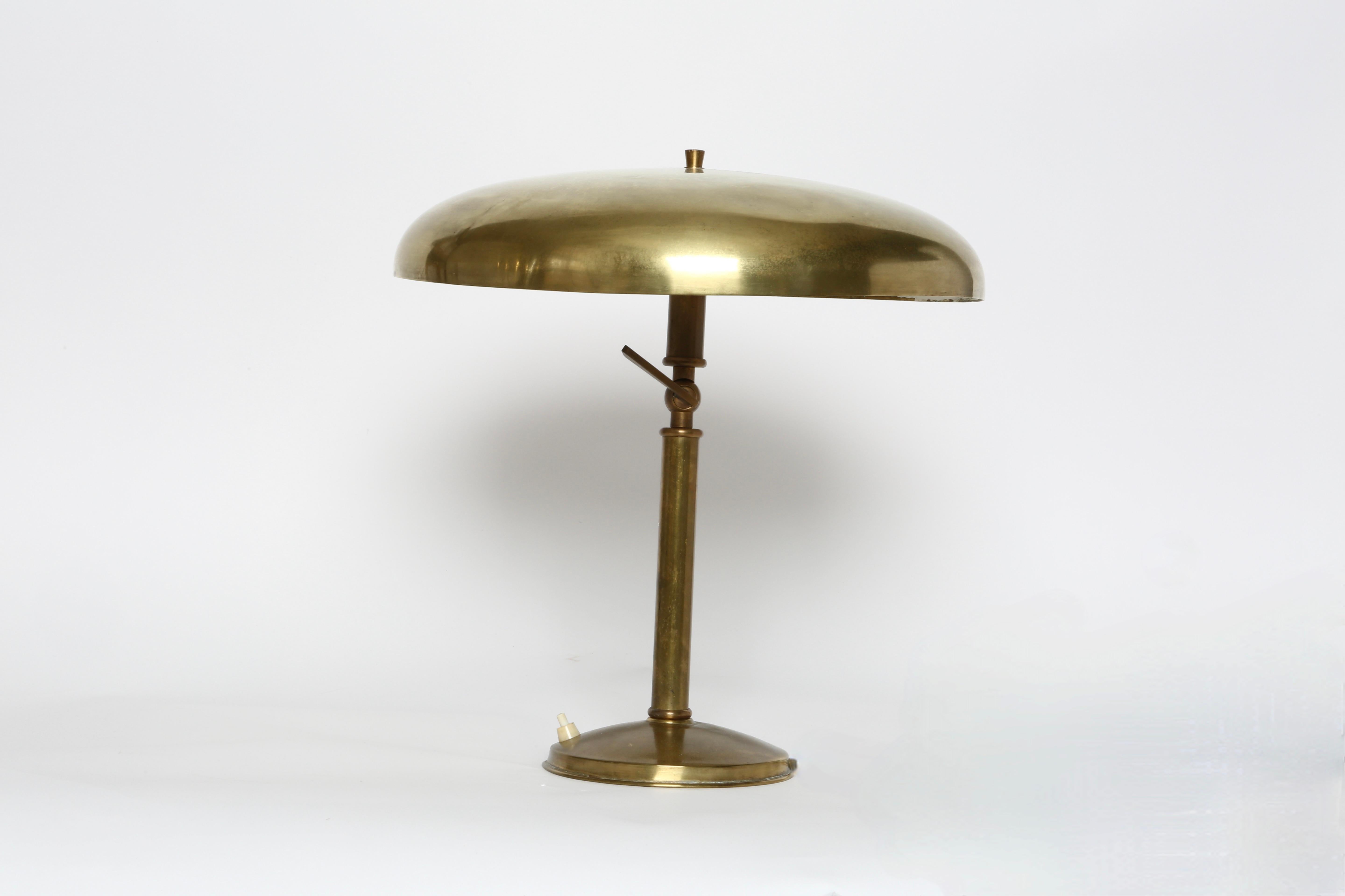 Italian Oscar Torlasco Attributed Brass Table Lamp, Italy, 1960s For Sale
