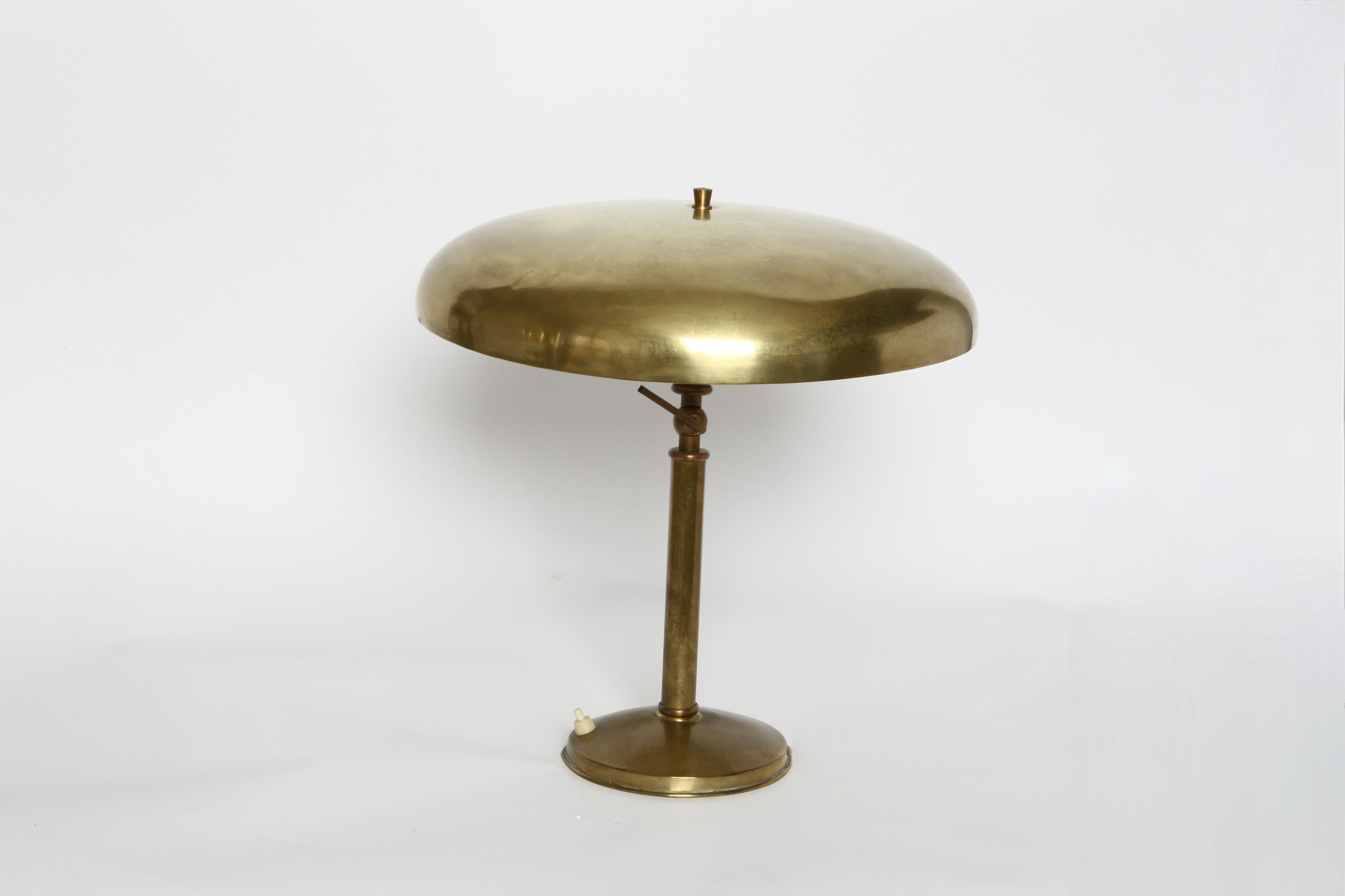 Mid-20th Century Oscar Torlasco Attributed Brass Table Lamp, Italy, 1960s For Sale