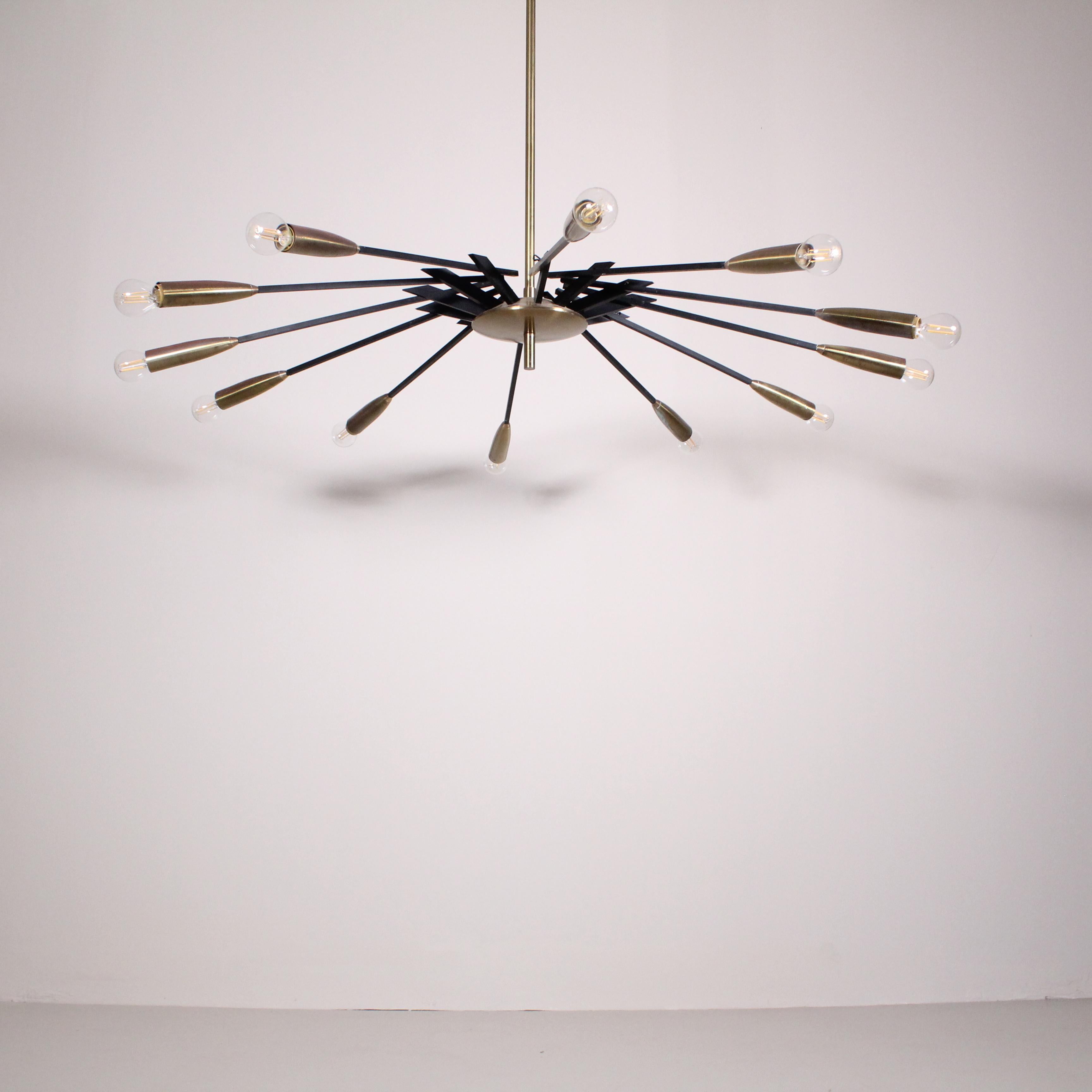 Oscar Torlasco ceiling lamp, Brass and metal  For Sale 13