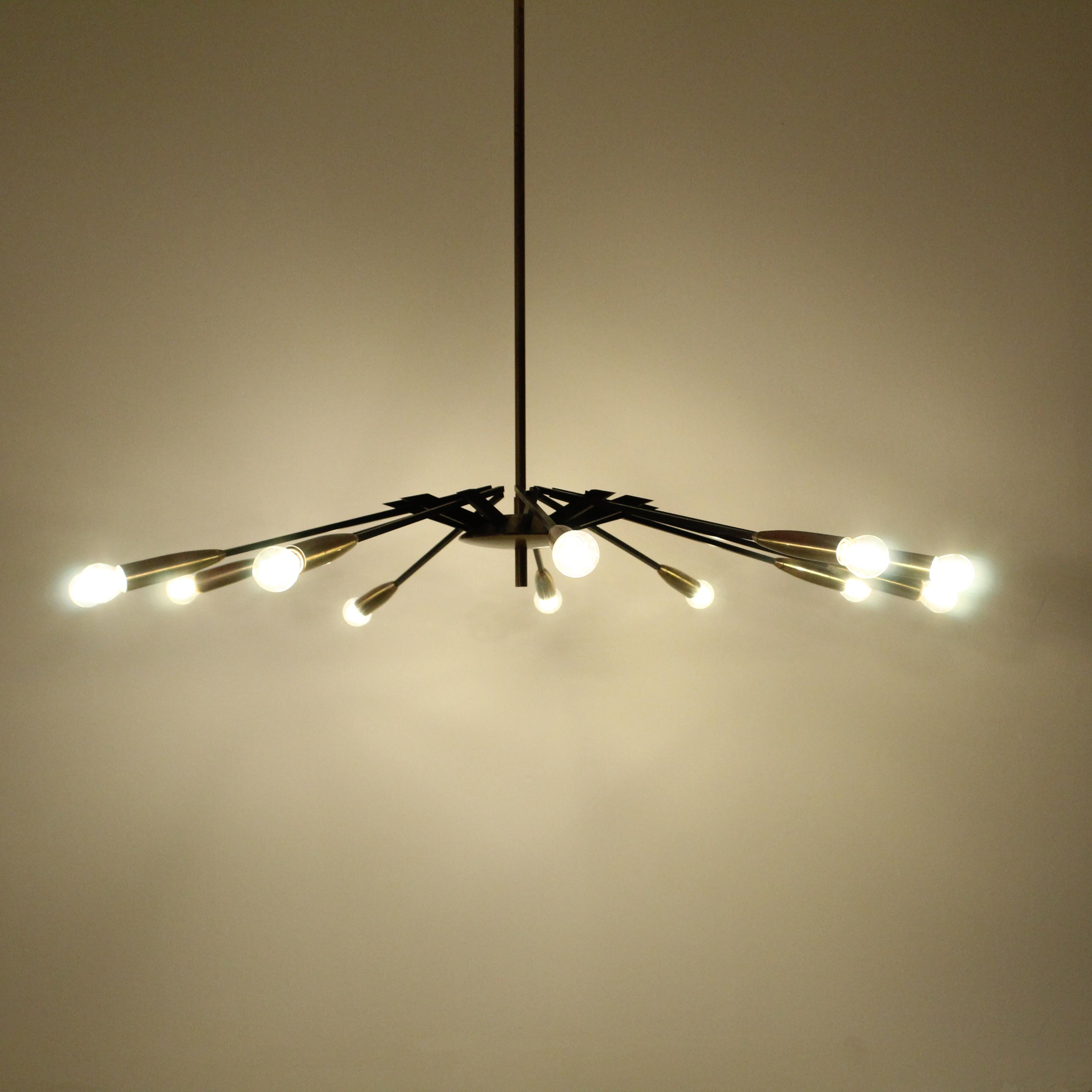 Modern Oscar Torlasco ceiling lamp, Brass and metal  For Sale