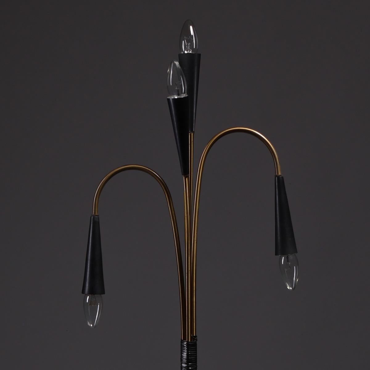 Oscar Torlasco für Lumi Stehleuchte aus Messing, 1960er Jahre (Moderne der Mitte des Jahrhunderts) im Angebot