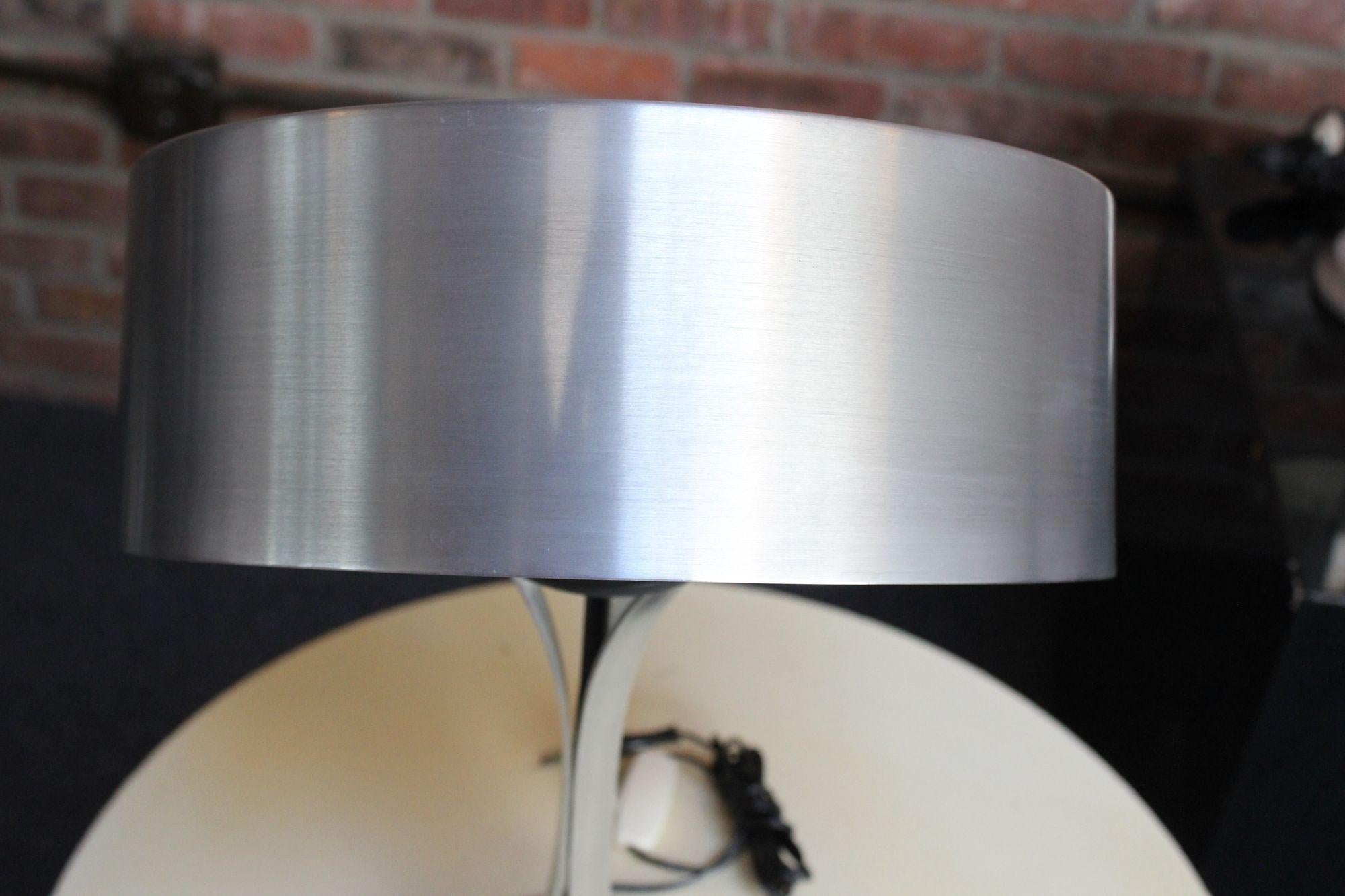 Mid-20th Century Oscar Torlasco for Lumi Italian Modern Adjustable Aluminum and Glass Table Lamp For Sale
