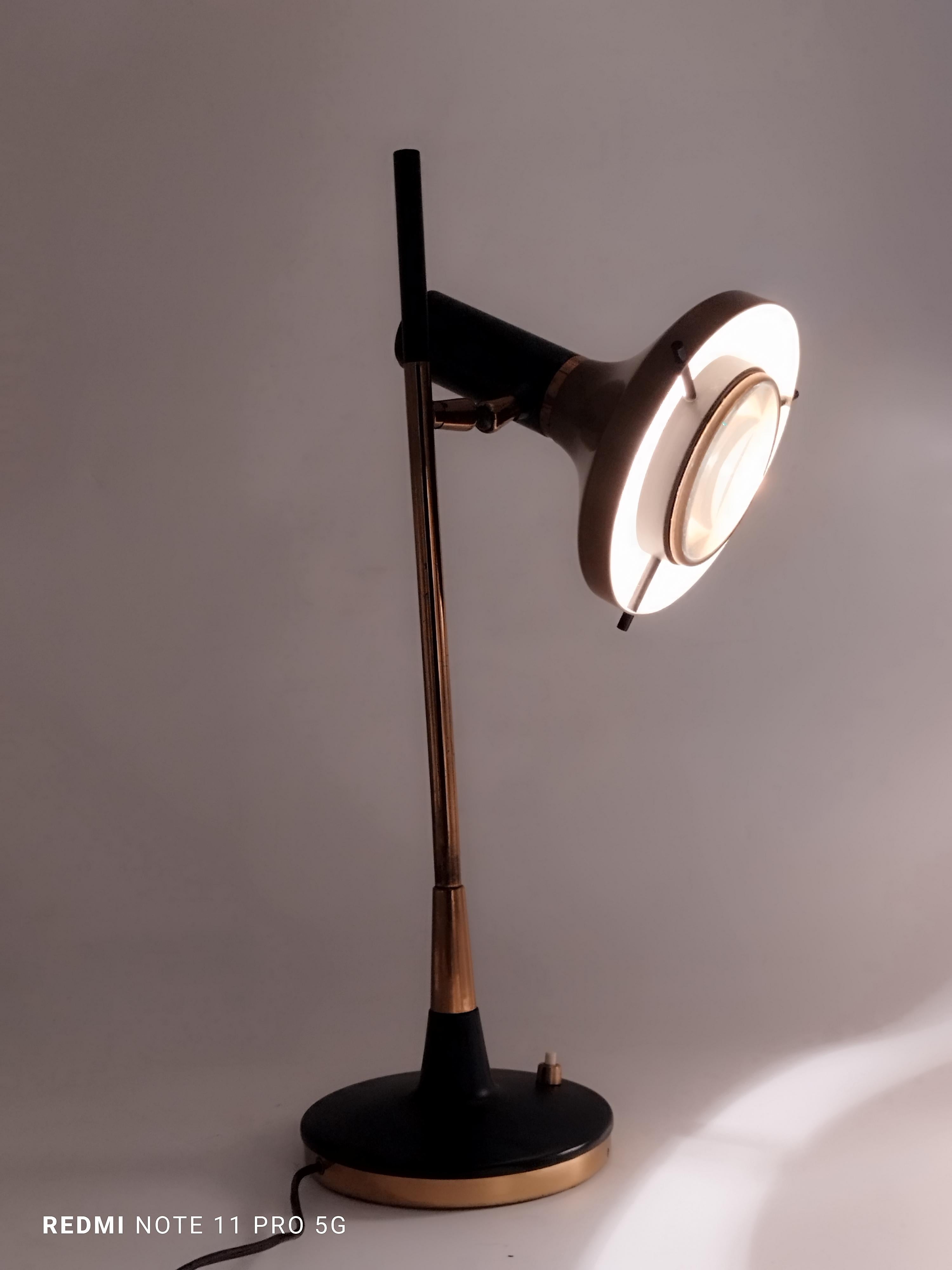 Oscar Torlasco pour Lumi Mod.553 Lampe de table, Italie, années 1950 en vente 3