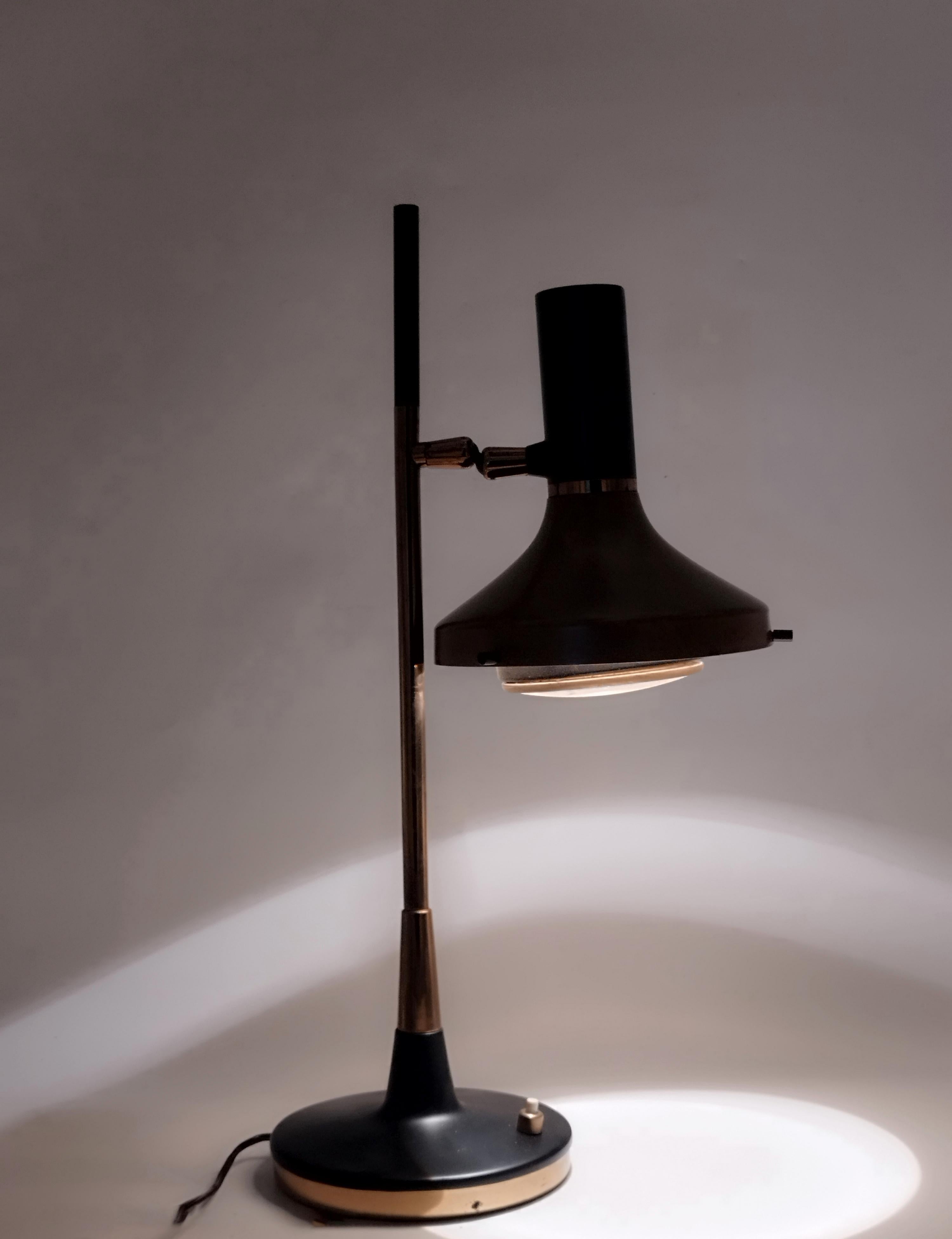 Oscar Torlasco pour Lumi Mod.553 Lampe de table, Italie, années 1950 en vente 1