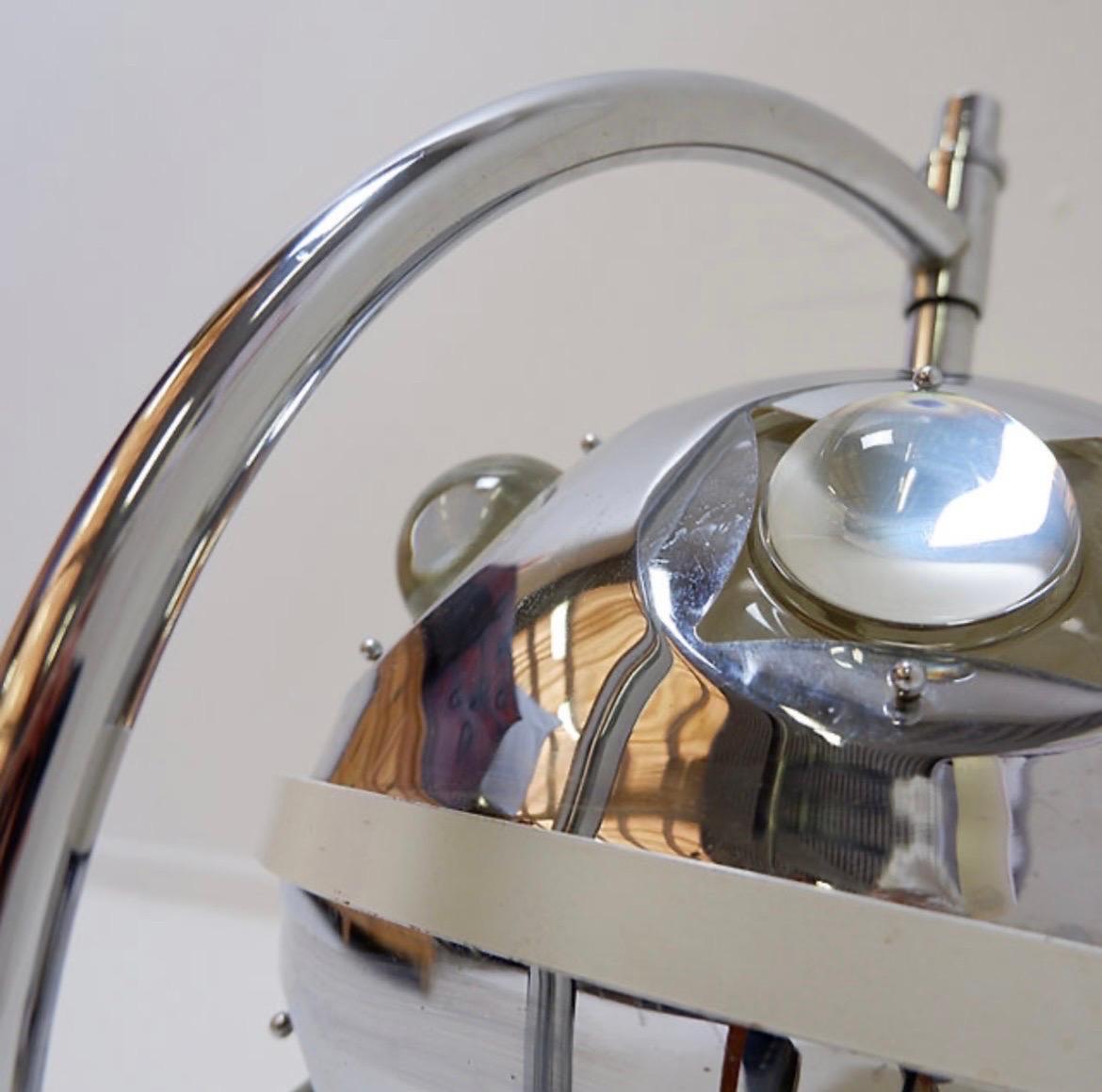 Lampe de table de l'ère spatiale Oscar Torlasco pour Stilkronen État moyen - En vente à Linkebeek, BE