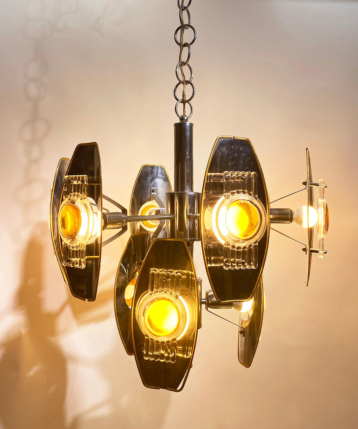 Beeindruckender Oscar Torlasco-Kronleuchter aus Chrom und Glas mit Glaslinsen, Italien, 1960 (Art déco) im Angebot