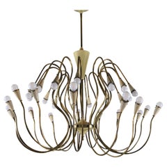 Oscar Torlasco, lampadario italiano del Medioevo in ottone, anni '50