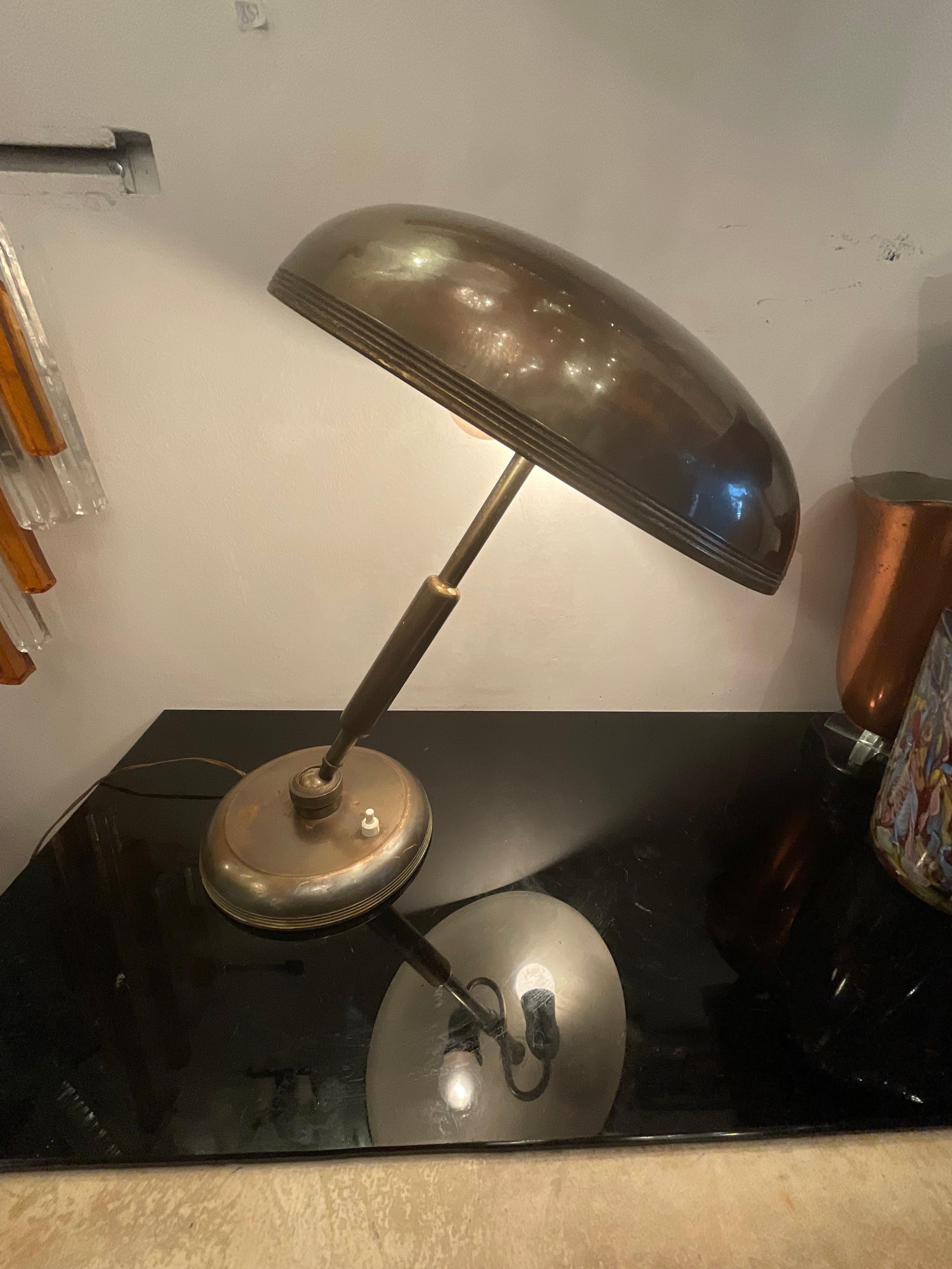 Autre Oscar Torlasco - LUMI - Lampada da scrivania del 1950 del XX Secolo  en vente