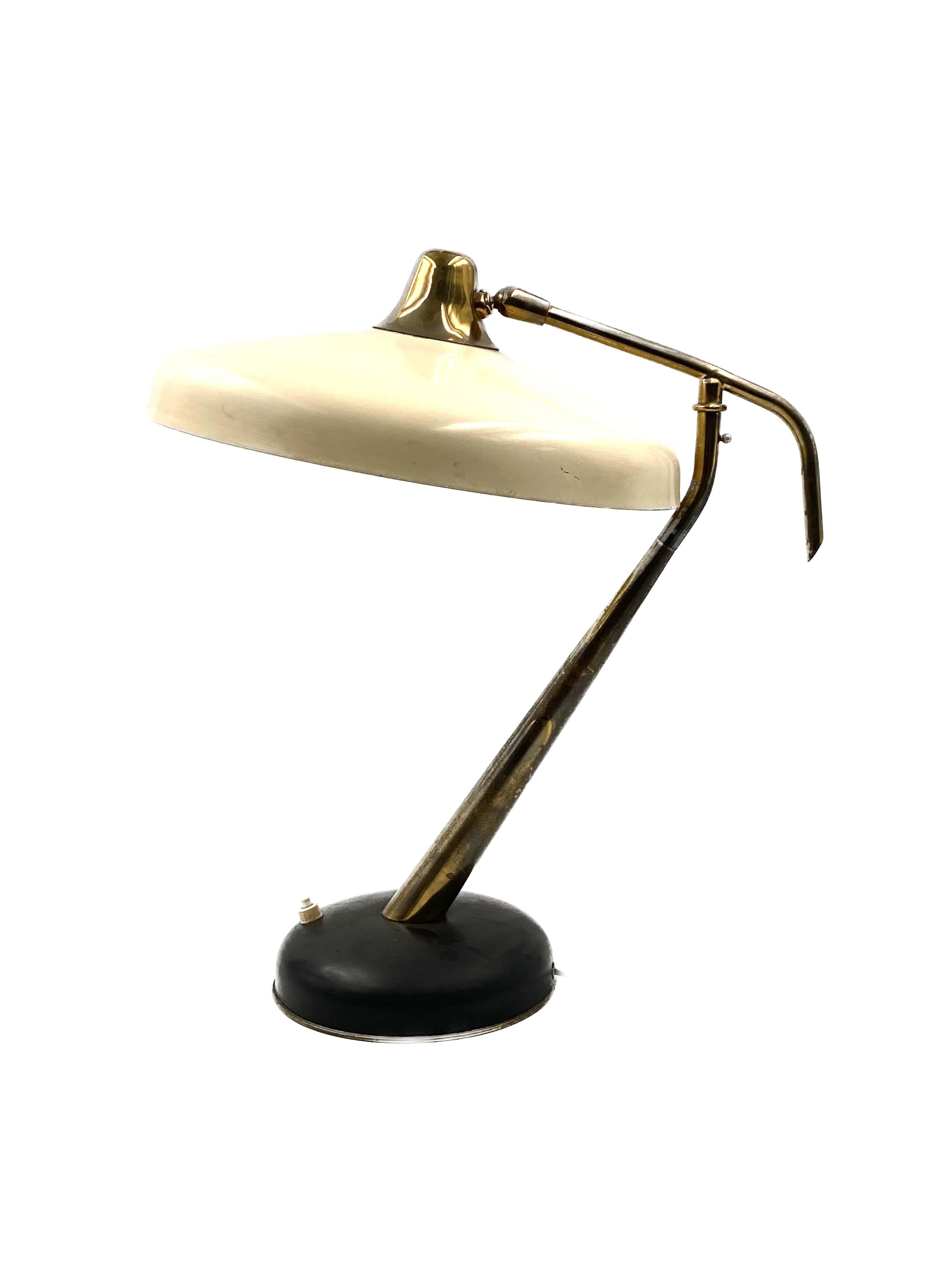 Oscar Torlasco Mod. 331 Brass Desk / Table Lamp, Prod. Lumi, circa 1950 8